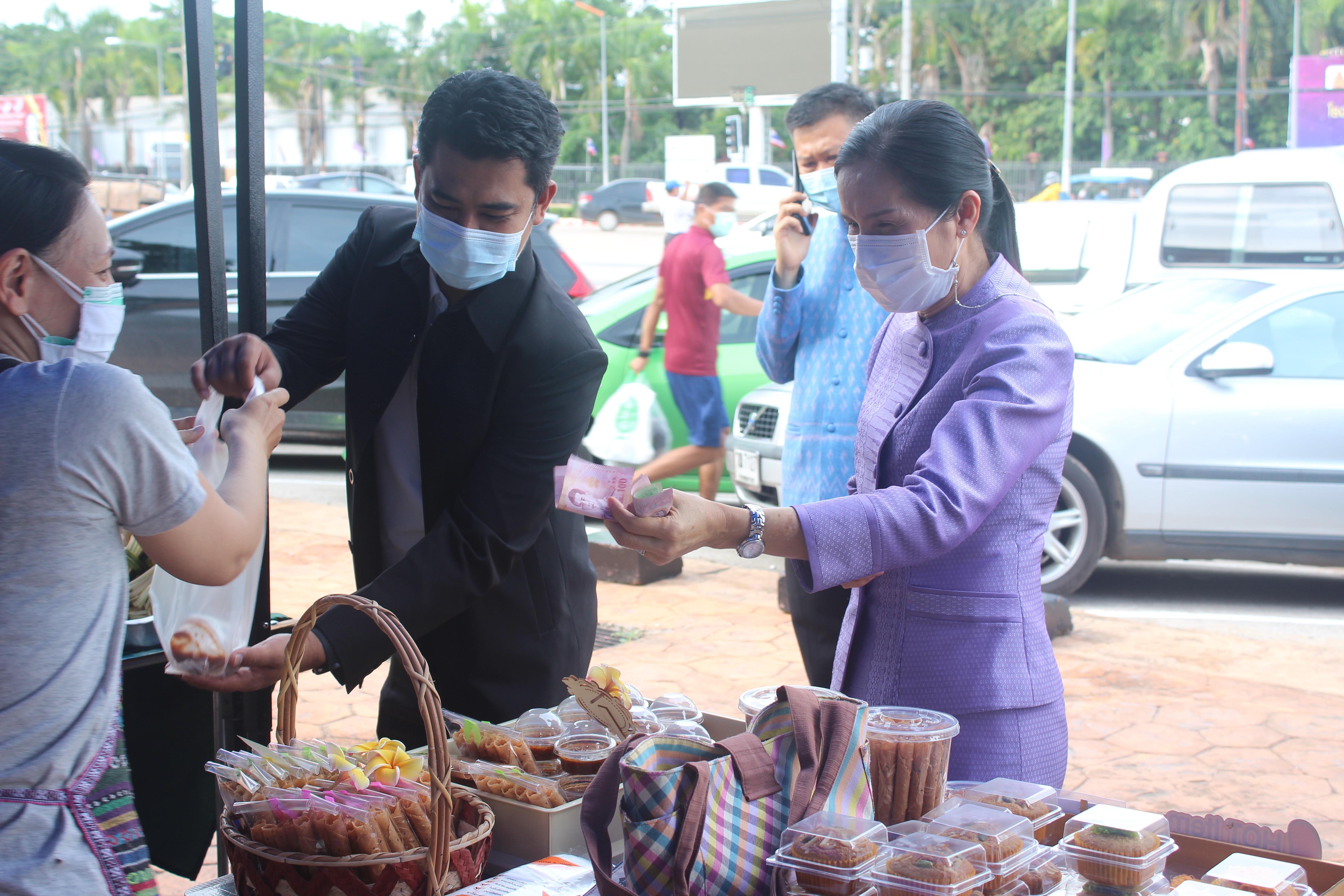 จังหวัดหนองคาย จัดตลาดชุมชน คนหนองคาย ร่วมใจฝ่าวิกฤตไปด้วยกัน