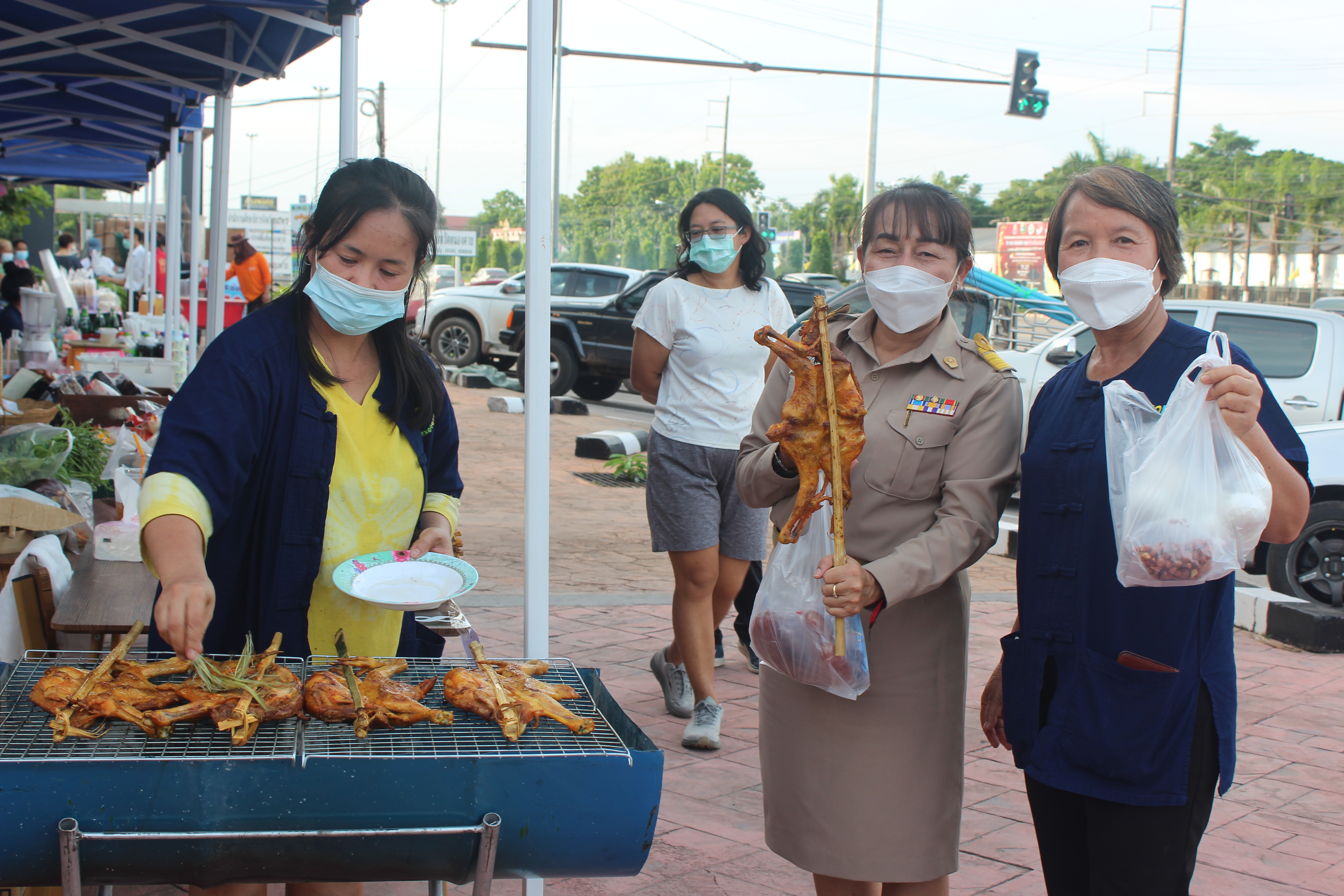 จังหวัดหนองคาย จัดตลาดชุมชน คนหนองคาย ร่วมใจฝ่าวิกฤตไปด้วยกัน