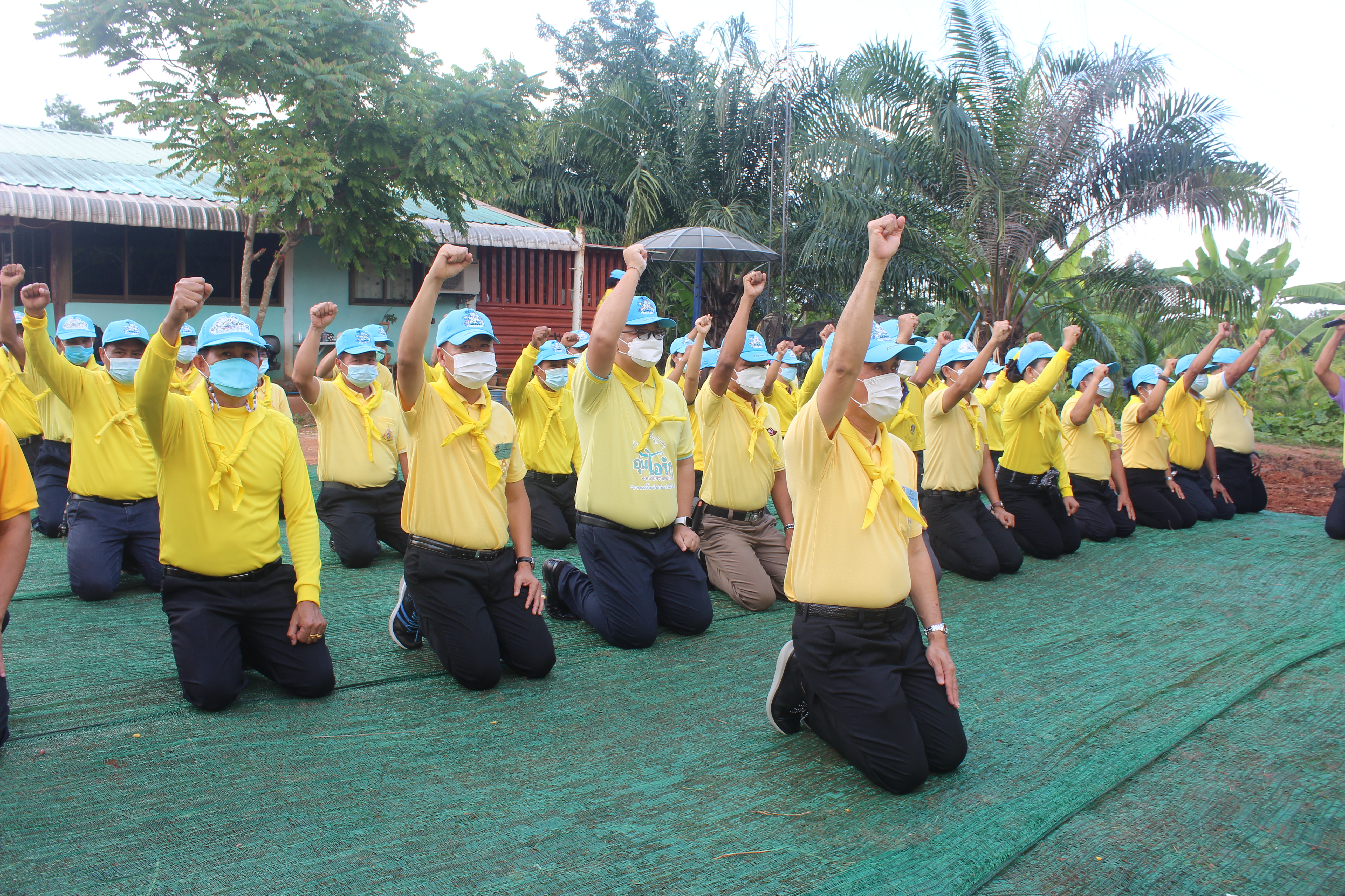 จังหวัดหนองคาย Kick off กิจกรรม “จิตอาสาพัฒนาชุมชนเอามื้อสามัคคี” เพื่อเฉลิมพระเกียรติเนื่องในโอกาสมหามงคลเฉลิมพระชนมพรรษาพระบาทสมเด็จพระปรเมนทรรามาธิบดีศรีสินทรมหาวชิราลงกรณ พระวชิรเกล้าเจ้าอยู่หั