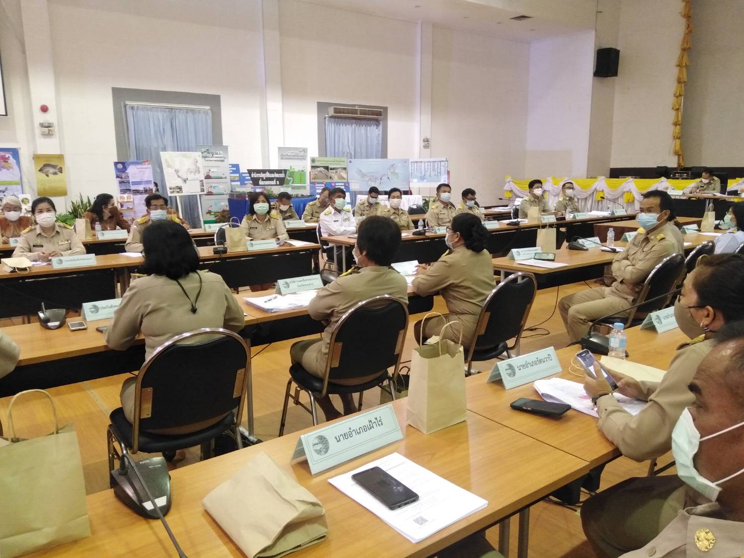 จังหวัดหนองคาย จัดกิจกรรมรับการประเมินรางวัลเลิศรัฐ หมวด 3 และหมวด 6 ประจำปี 2564 ผ่านระบบห้องประชุมทางไกล (ระบบ Zoom)