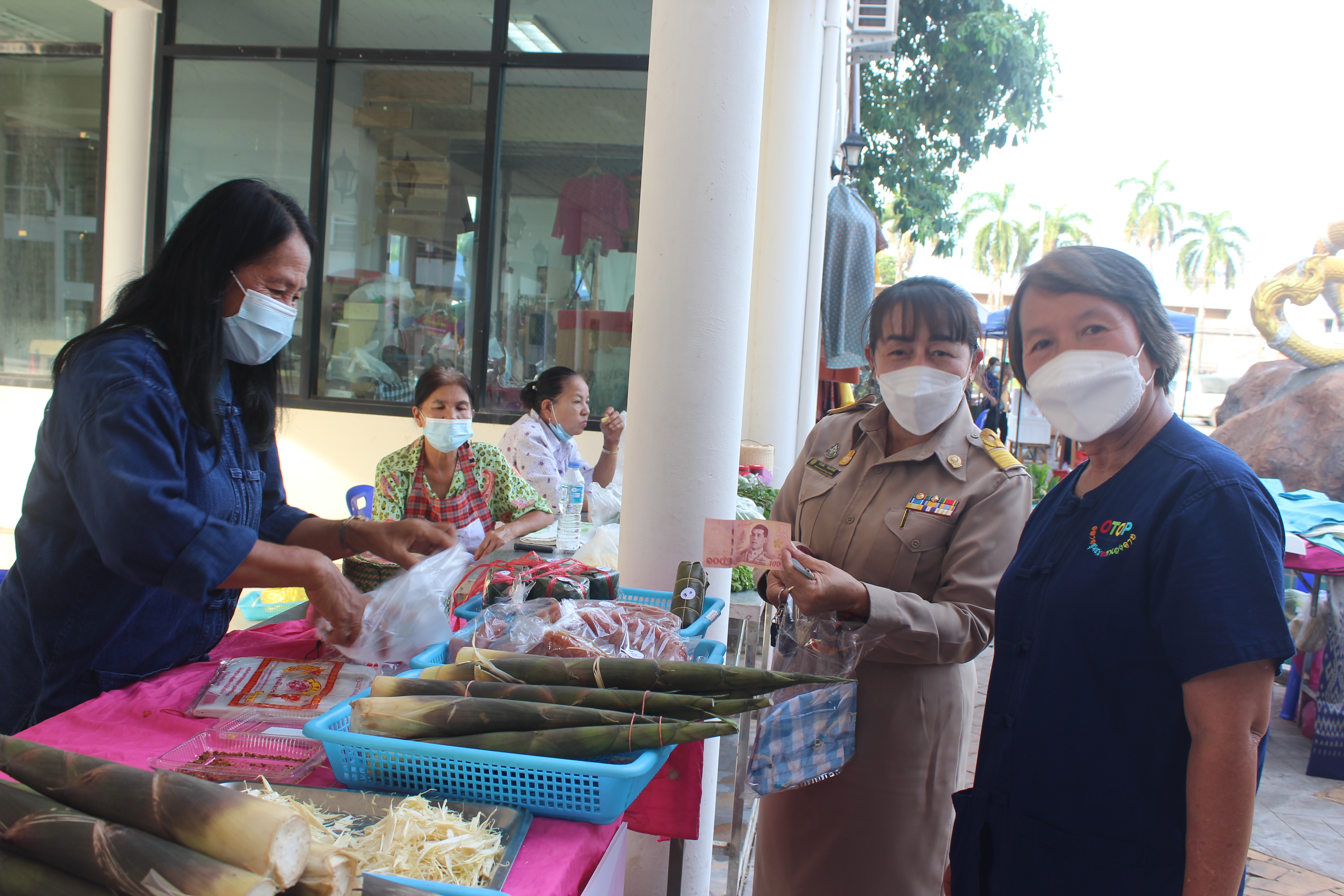 จังหวัดหนองคาย จัดตลาดชุมชน คนหนองคาย ร่วมใจฝ่าวิกฤตไปด้วยกัน