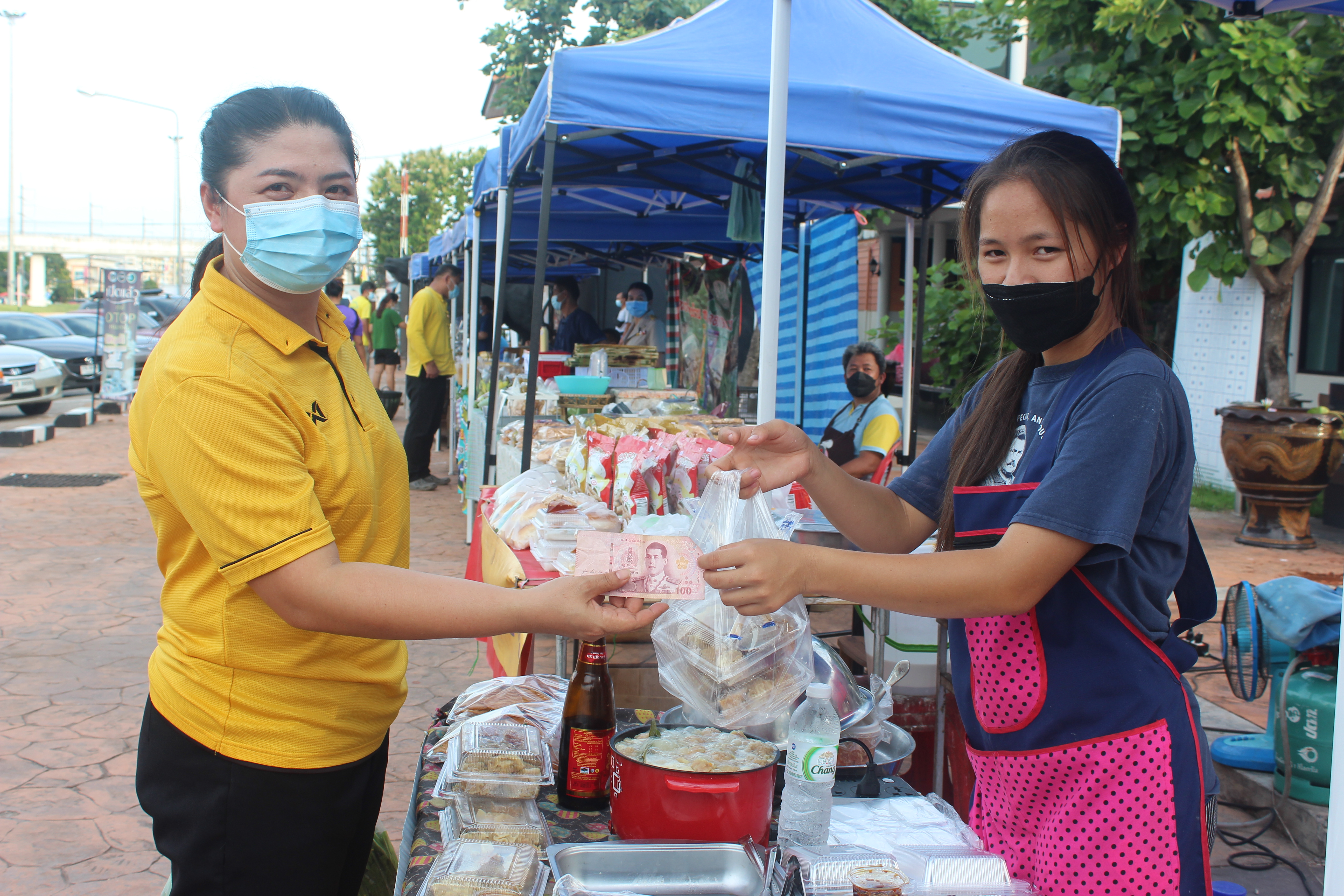 จังหวัดหนองคาย จัดตลาดชุมชน คนหนองคาย ร่วมใจฝ่าวิกฤตไปด้วยกัน