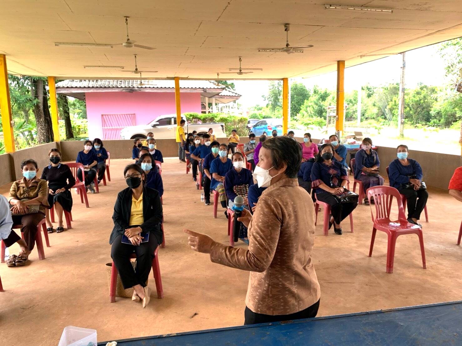พช.หนองคาย ดำเนินโครงการเสริมสร้างและพัฒนาผู้นำการเปลี่ยนแปลง ประจำปีงบประมาณ พ.ศ. ๒๕๖๕ (จัดตั้งศูนย์แบ่งปัน ๑ ตำบลต้นแบบ)