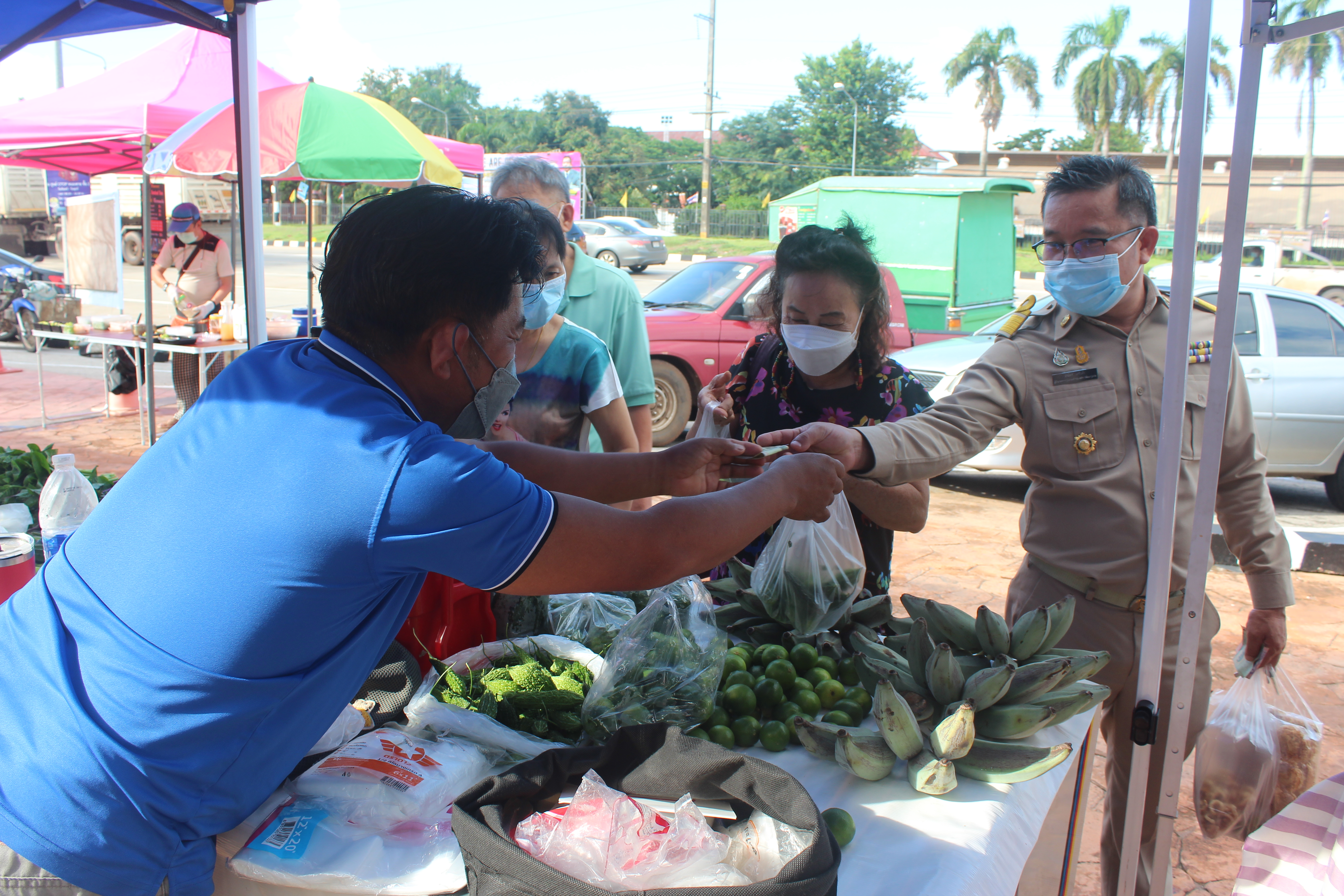 จังหวัดหนองคาย จัดตลาดชุมชน คนหนองคาย ร่วมใจฝ่าวิกฤตไปด้วยกัน