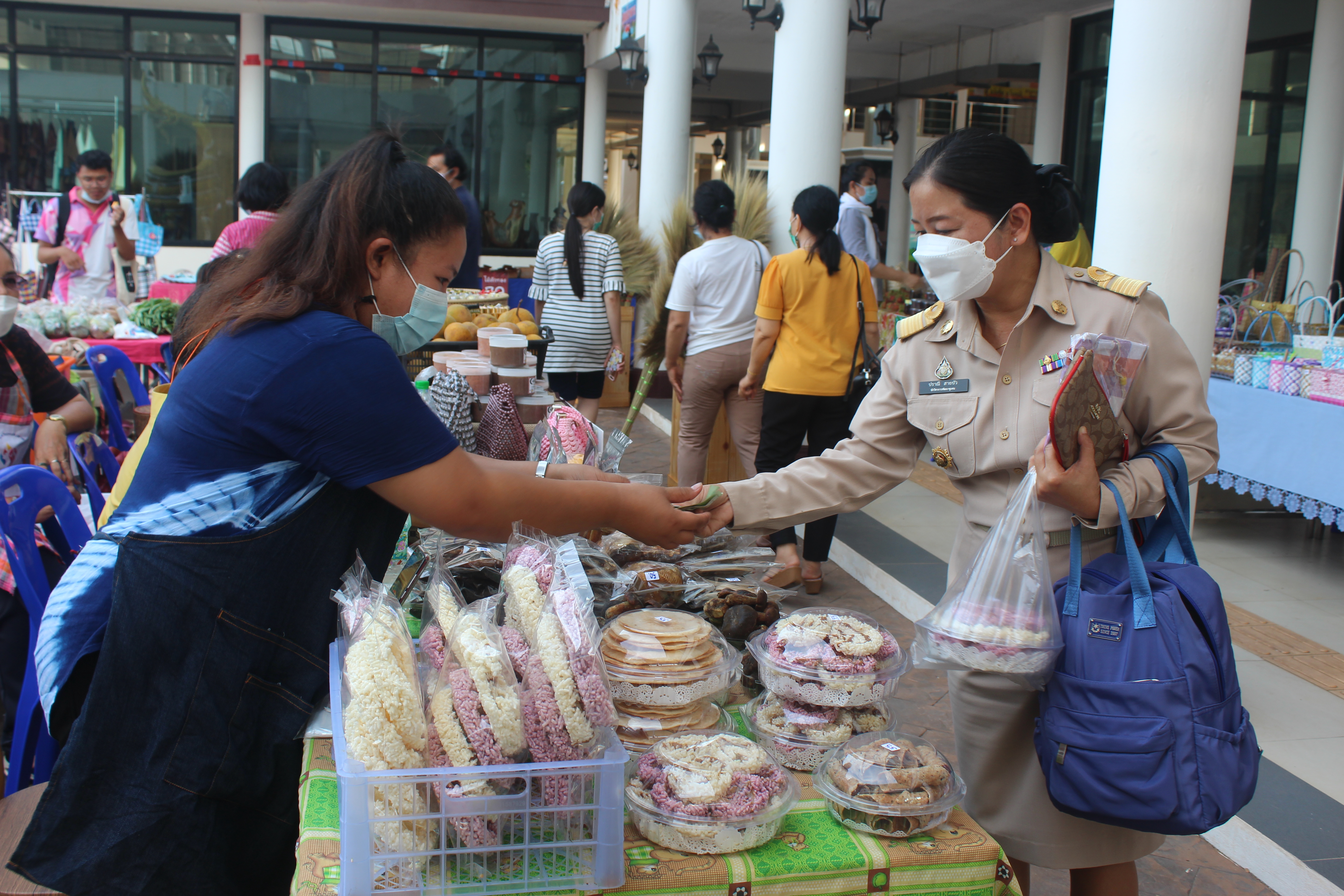 จังหวัดหนองคาย จัดตลาดชุมชน คนหนองคาย ร่วมใจฝ่าวิกฤตไปด้วยกัน
