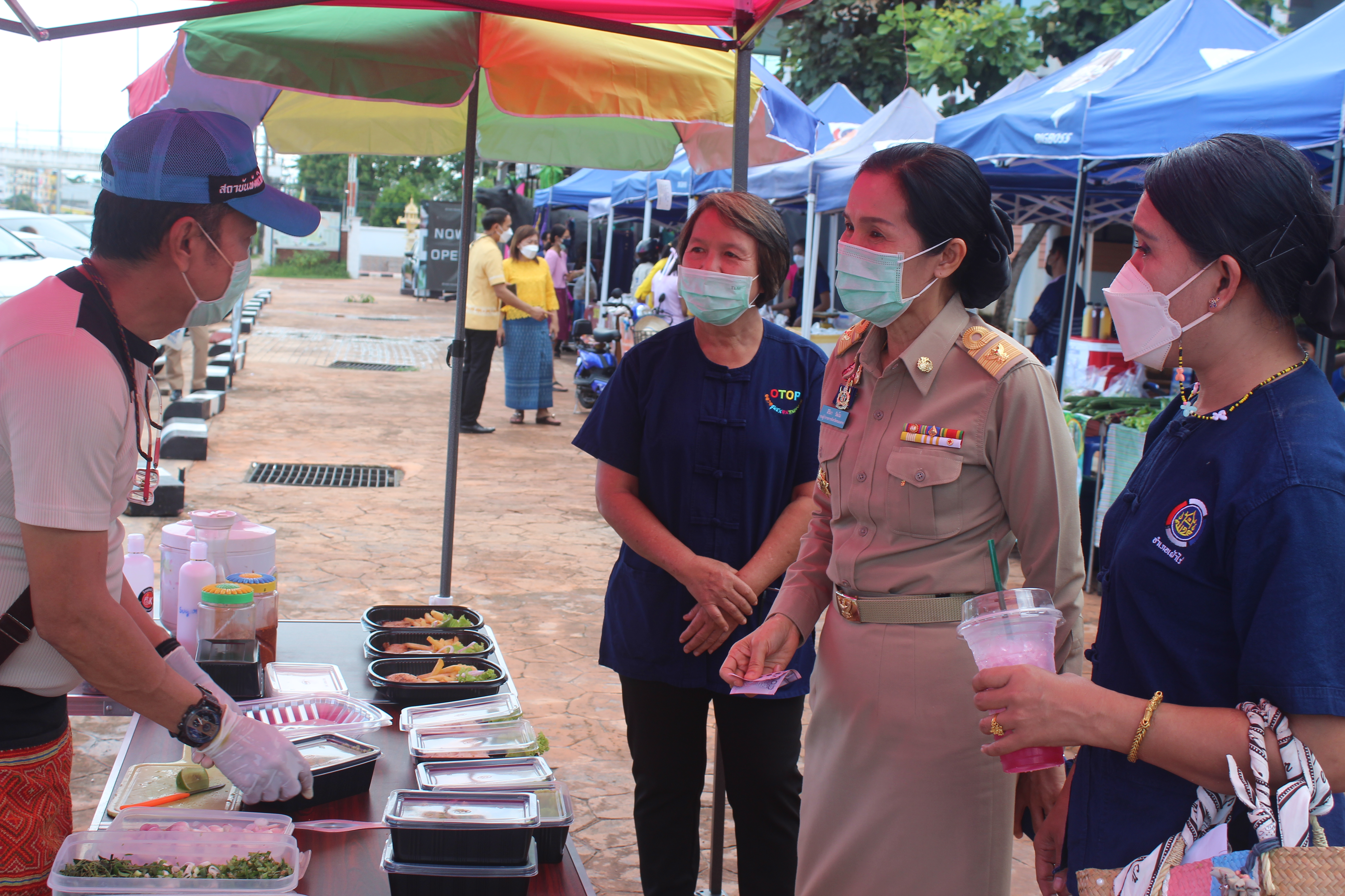 จังหวัดหนองคาย จัดตลาดชุมชน คนหนองคาย ร่วมใจฝ่าวิกฤตไปด้วยกัน