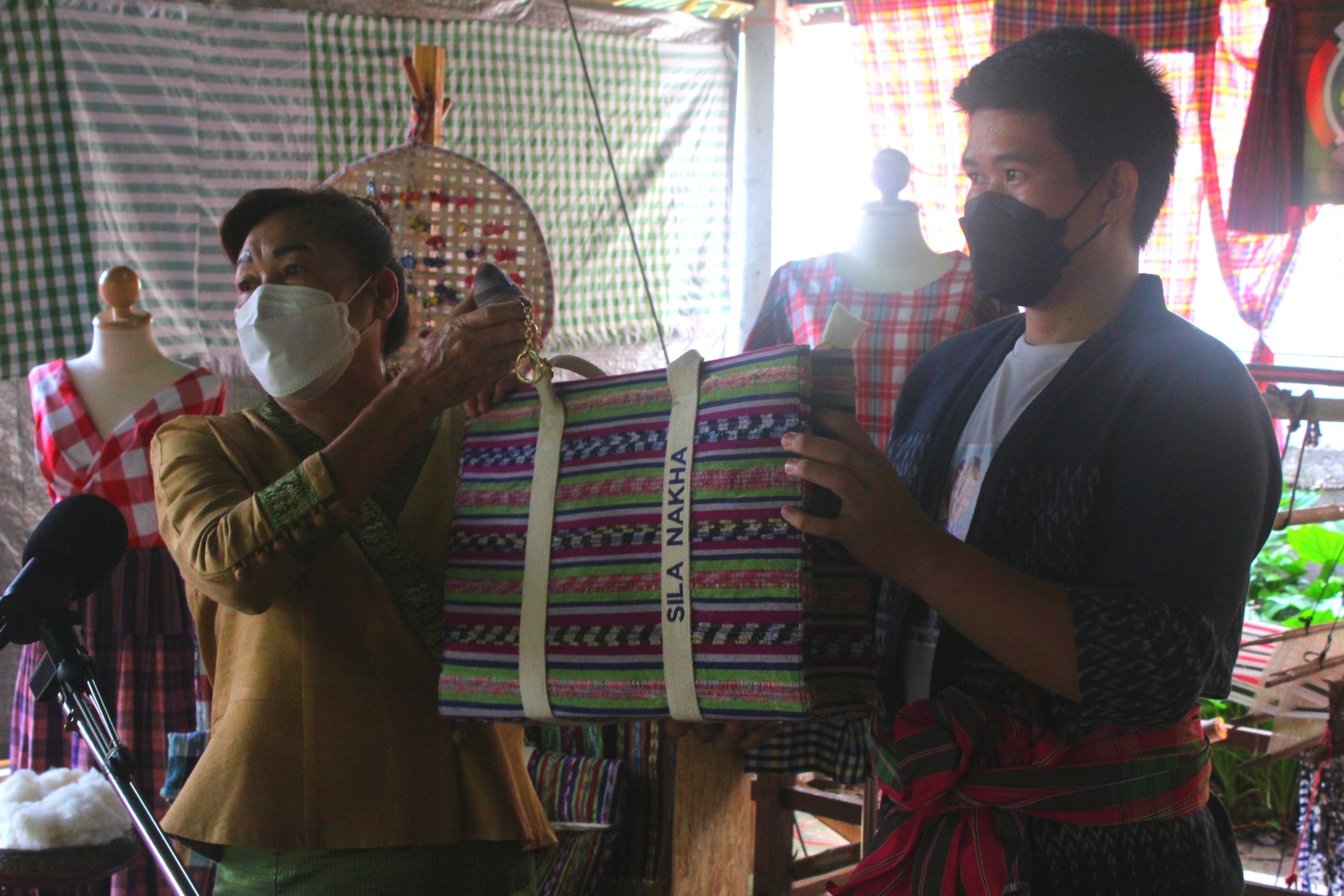 พช.หนองคาย เข้าร่วมกิจกรรมการประกวดและเผยแพร่ผลการดำเนินงานเครือข่ายองค์ความรู้ (KBO) ผ่านระบบประชุมออนไลน์ ZOOM Cloud Meeting