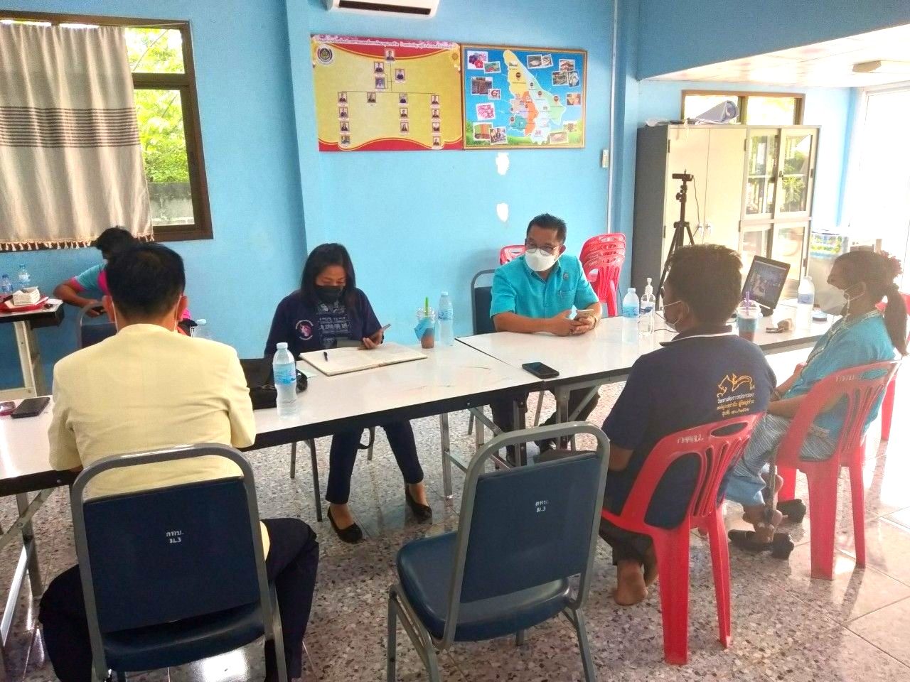 พช.หนองคาย ติดตามความก้าวหน้าการเตรียมการรับการประเมินคัดเลือกสารสนเทศตำบลต้นแบบเพื่อพัฒนาคุณภาพชีวิต ระดับเขตตรวจ ประจำปี 2564 เขตตรวจราชการที่ 10 กลุ่มจังหวัดภาคตะวันออกเฉียงเหนือตอนบน 1 ผ่านระบบ ZOOM