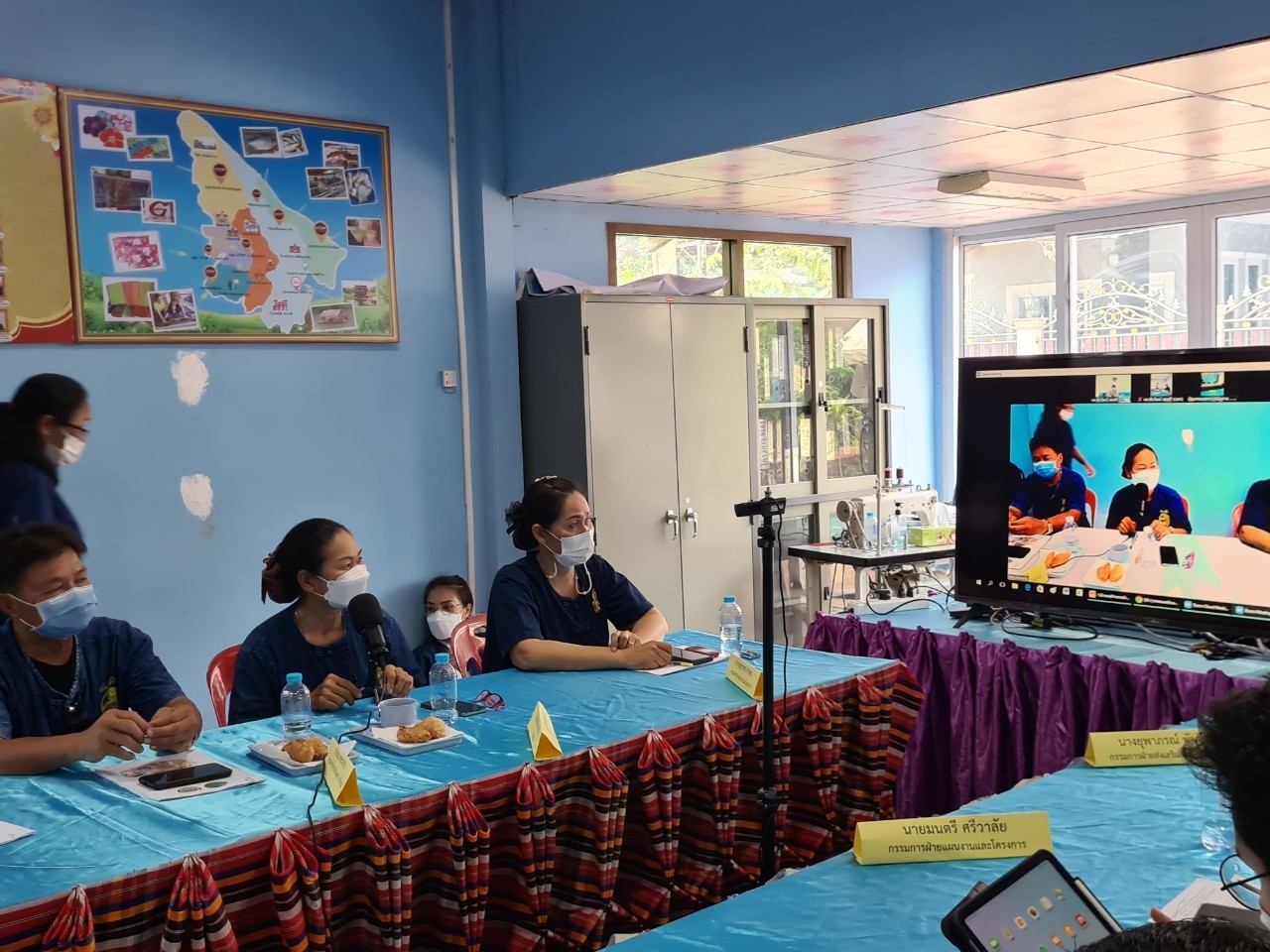 พช.หนองคาย เข้าร่วมการคัดเลือกสารสนเทศตำบลต้นแบบเพื่อพัฒนาคุณภาพชีวิต ระดับเขตตรวจ ประจำปี 2564 เขตตรวจราชการที่ 10 ผ่านระบบการประชุมออนไลน์ (Zoom Cloud Meeting)