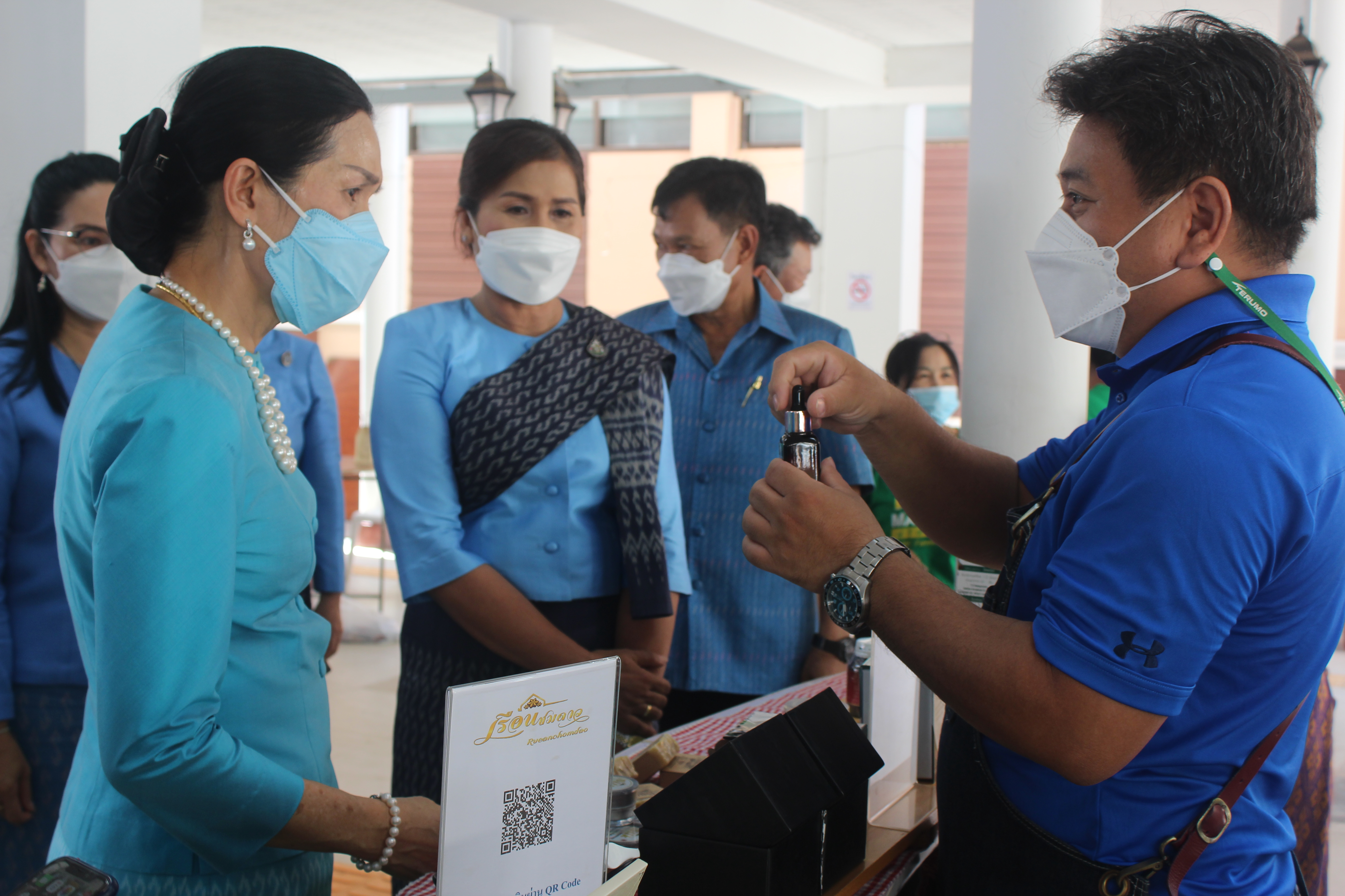 จังหวัดหนองคาย ดำเนินโครงการสร้างภาพลักษณ์ผู้นำสตรี สืบสาน ภูมิปัญญา “ผ้าไทย ใส่ให้สนุก”