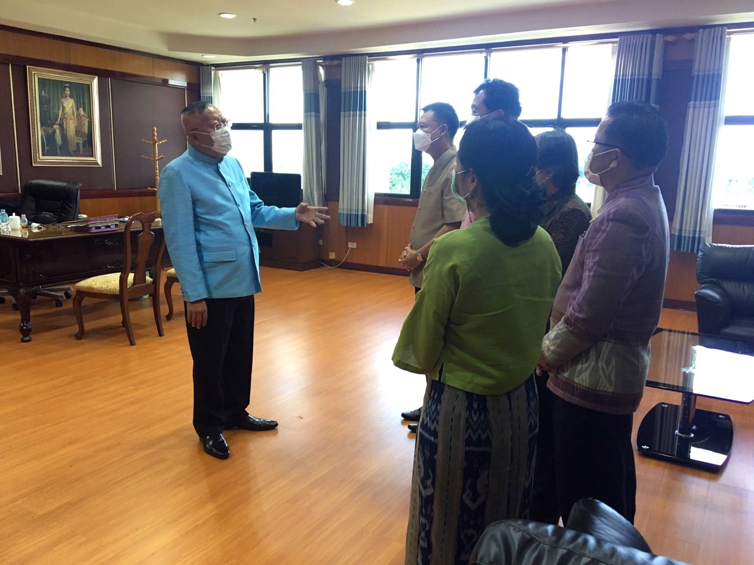 พช.หนองคาย ร่วมแสดงมุทิตาจิต ผู้ว่าราชการจังหวัดหนองคาย เนื่องในโอกาสครบเกษียณอายุราชการ ปี 2564