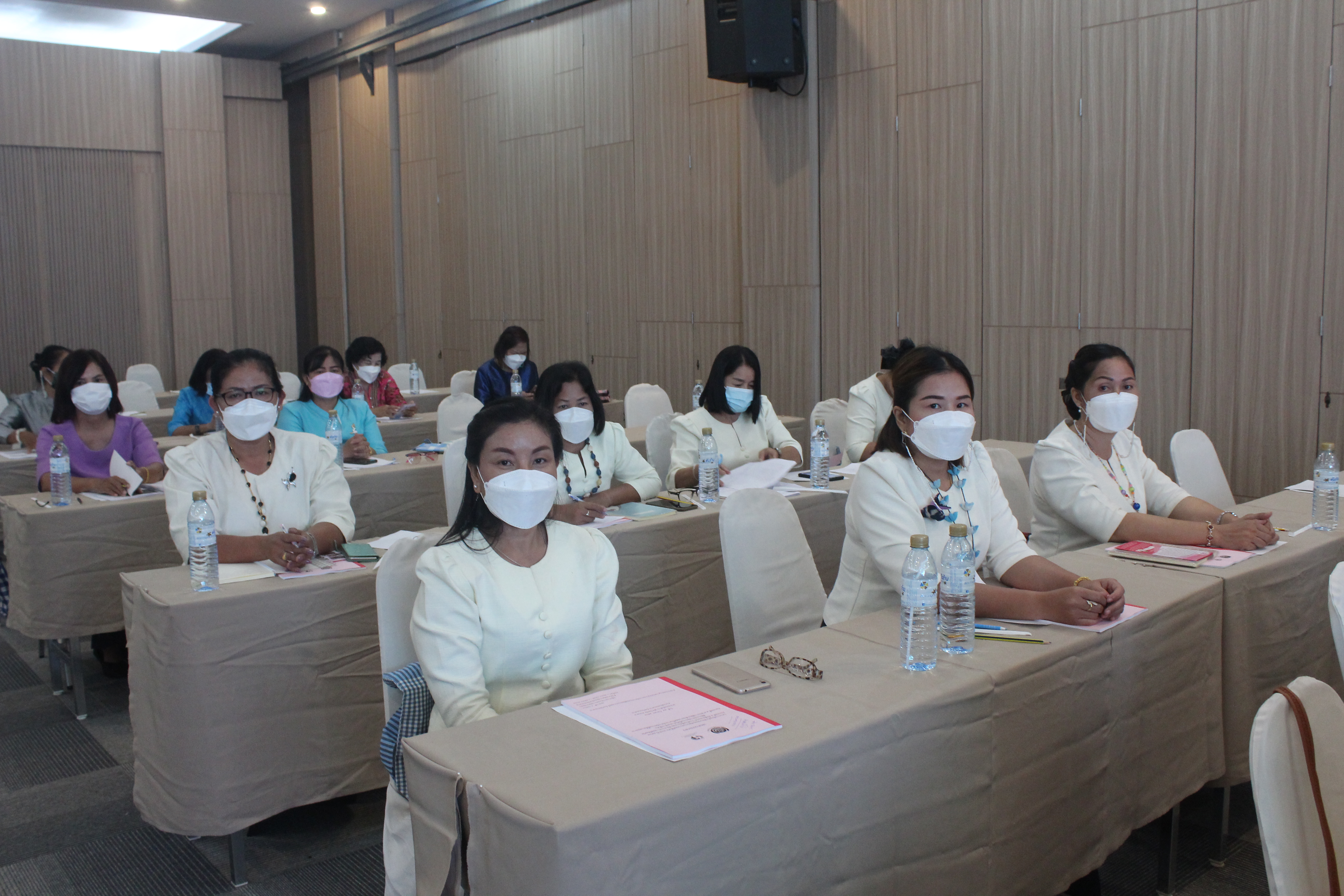 จังหวัดหนองคาย เชิดชูเกียรติกองทุนพัฒนาบทบาทสตรี ดีเด่น ที่มีการบริหารจัดการหนี้เกินกำหนดชำระดีเด่น ประจำปี 2564