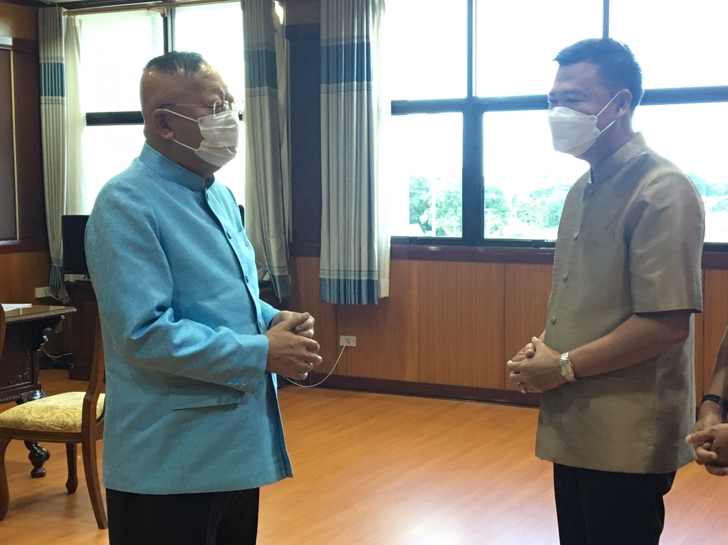 พช.หนองคาย ร่วมแสดงมุทิตาจิต ผู้ว่าราชการจังหวัดหนองคาย เนื่องในโอกาสครบเกษียณอายุราชการ ปี 2564