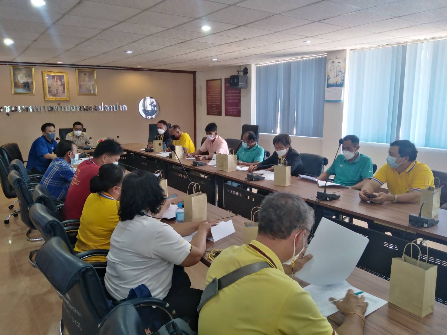 พช.หนองคาย ติดตามการดำเนินโครงการนำเสนอผลการจัดเก็บและรับรองคุณภาพข้อมูลพื้นฐานระดับหมู่บ้าน (กชช.๒ค) ประจำปี 2564 ณ เทศบาลตำบลหนองปลาปาก อำเภอศรีเชียงใหม่ จังหวัดหนองคาย