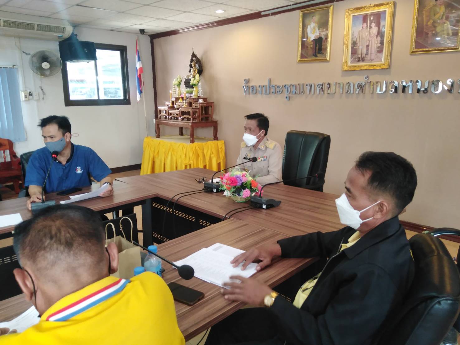 พช.หนองคาย ติดตามการดำเนินโครงการนำเสนอผลการจัดเก็บและรับรองคุณภาพข้อมูลพื้นฐานระดับหมู่บ้าน (กชช.๒ค) ประจำปี 2564 ณ เทศบาลตำบลหนองปลาปาก อำเภอศรีเชียงใหม่ จังหวัดหนองคาย