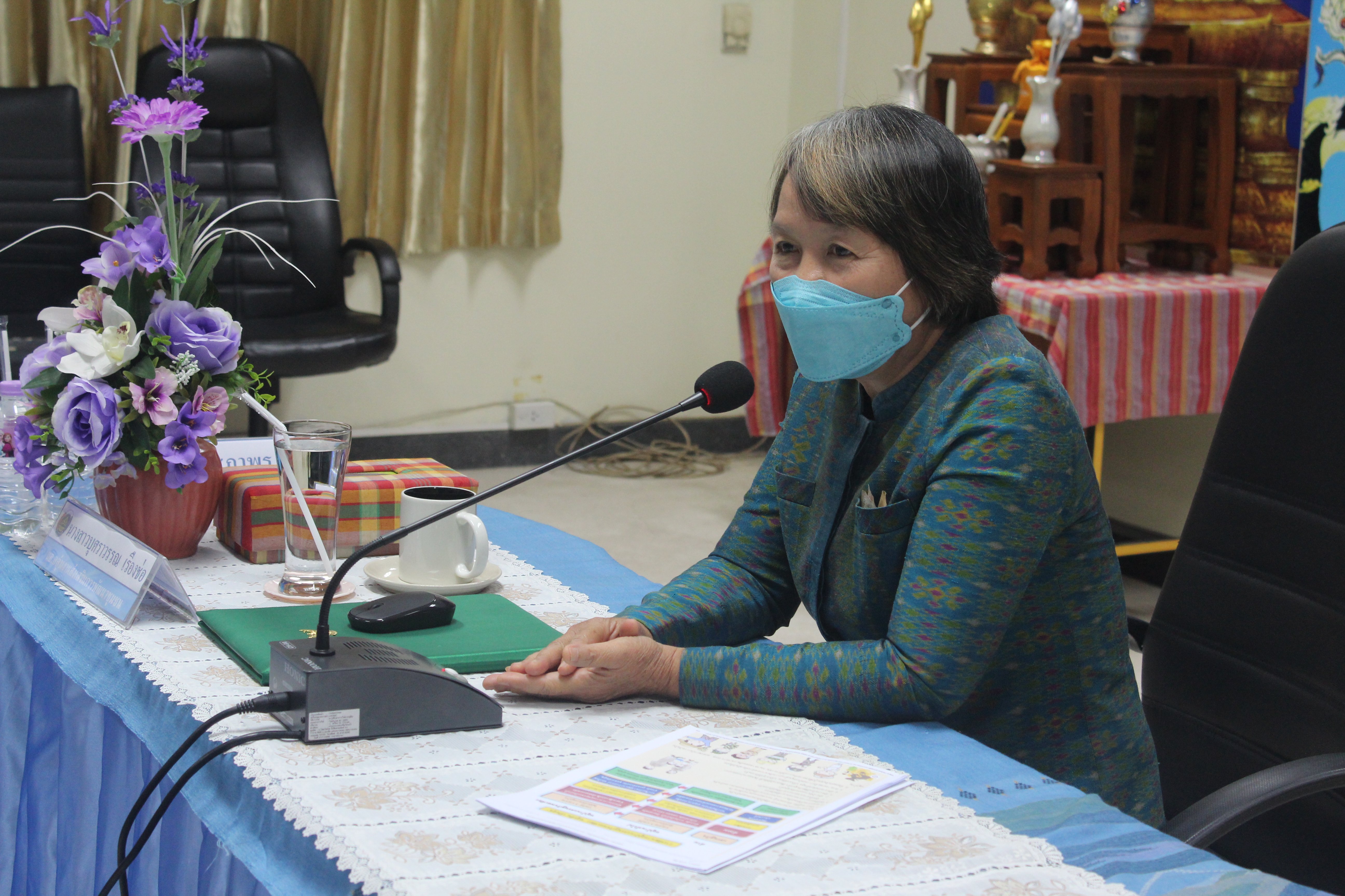 พช.หนองคาย ดำเนินโครงการส่งเสริมการพัฒนาคุณภาพชีวิต ครัวเรือนยากจนและผู้ด้อยโอกาส สู่วิถีพอเพียง กิจกรรที่ ๑ ประชุมสร้างการรับรู้การขับเคลื่อนการพัฒนาคุณภาพชีวิตครัวเรือนยากจนและผู้ด้อยโอกาสสู่วิถีพอเพียง ระดับจังหวัด