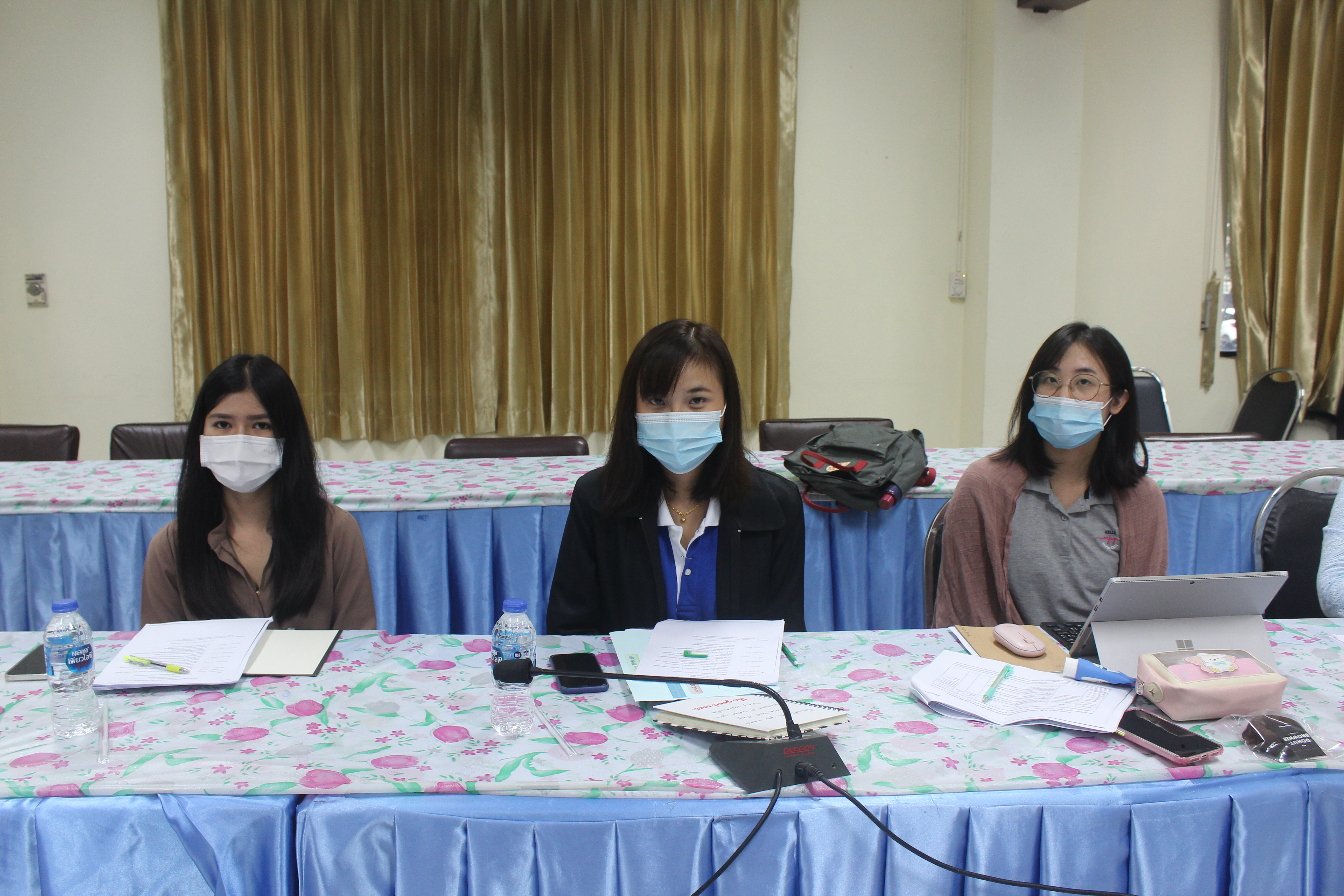 พช.หนองคาย นำพนักงานราชการเฉพาะกิจฯ เข้าร่วมปฐมนิเทศพนักงานราชการเฉพาะกิจ สำนักงานพัฒนาชุมชนจังหวัด เพื่อช่วยเหลือผู้ได้รับผลกระทบจากสถานการณ์การแพร่ระบาดของโรคติดเชื้อไวรัสโคโรนา 2019 (โควิด-19)