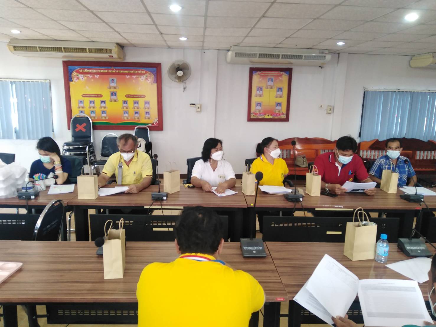 พช.หนองคาย ติดตามการดำเนินโครงการนำเสนอผลการจัดเก็บและรับรองคุณภาพข้อมูลพื้นฐานระดับหมู่บ้าน (กชช.๒ค) ประจำปี 2564 ณ เทศบาลตำบลหนองปลาปาก อำเภอศรีเชียงใหม่ จังหวัดหนองคาย