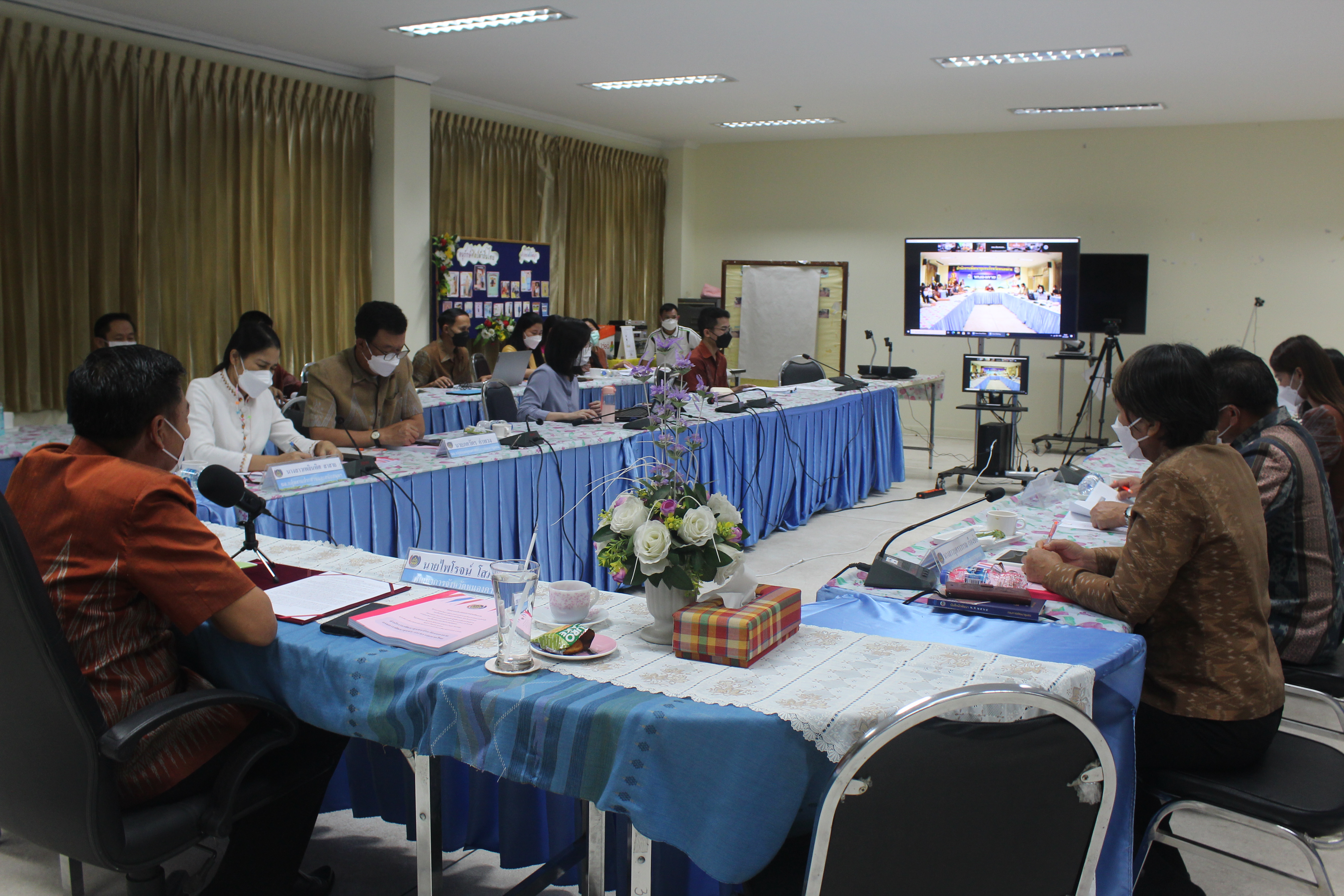 พช.หนองคาย ดำเนินโครงการส่งเสริมการมีส่วนร่วมภาคประชาชนในการสร้างความโปร่งใสและป้องกันการทุจริตประพฤติมิชอบ กิจกรรมประชุมเชิงปฏิบัติการเพิ่มประสิทธิภาพการส่งเสริมการมีส่วนร่วมภาคประชาชนในการสร้างความโปร่งใสและป้องกันการทุจริตประพฤติมิชอบ ผ่านระบบ Zoom Cloud Meeting