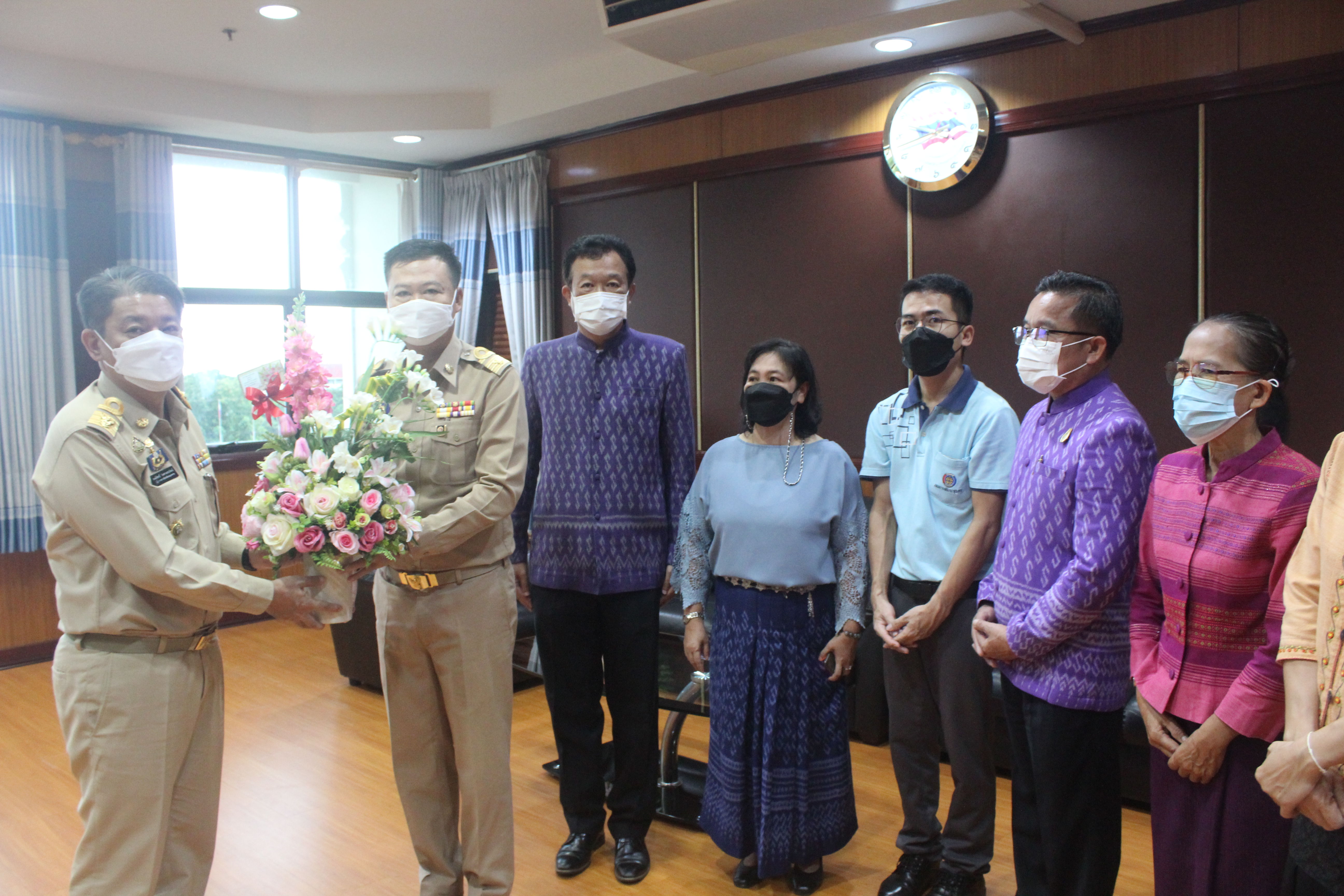 พช.หนองคาย เข้ารายงานตัวต่อ นายมนต์สิทธิ์ ไพศาลธนวัฒน์ ผู้ว่าราชการจังหวัดหนองคายคนใหม่