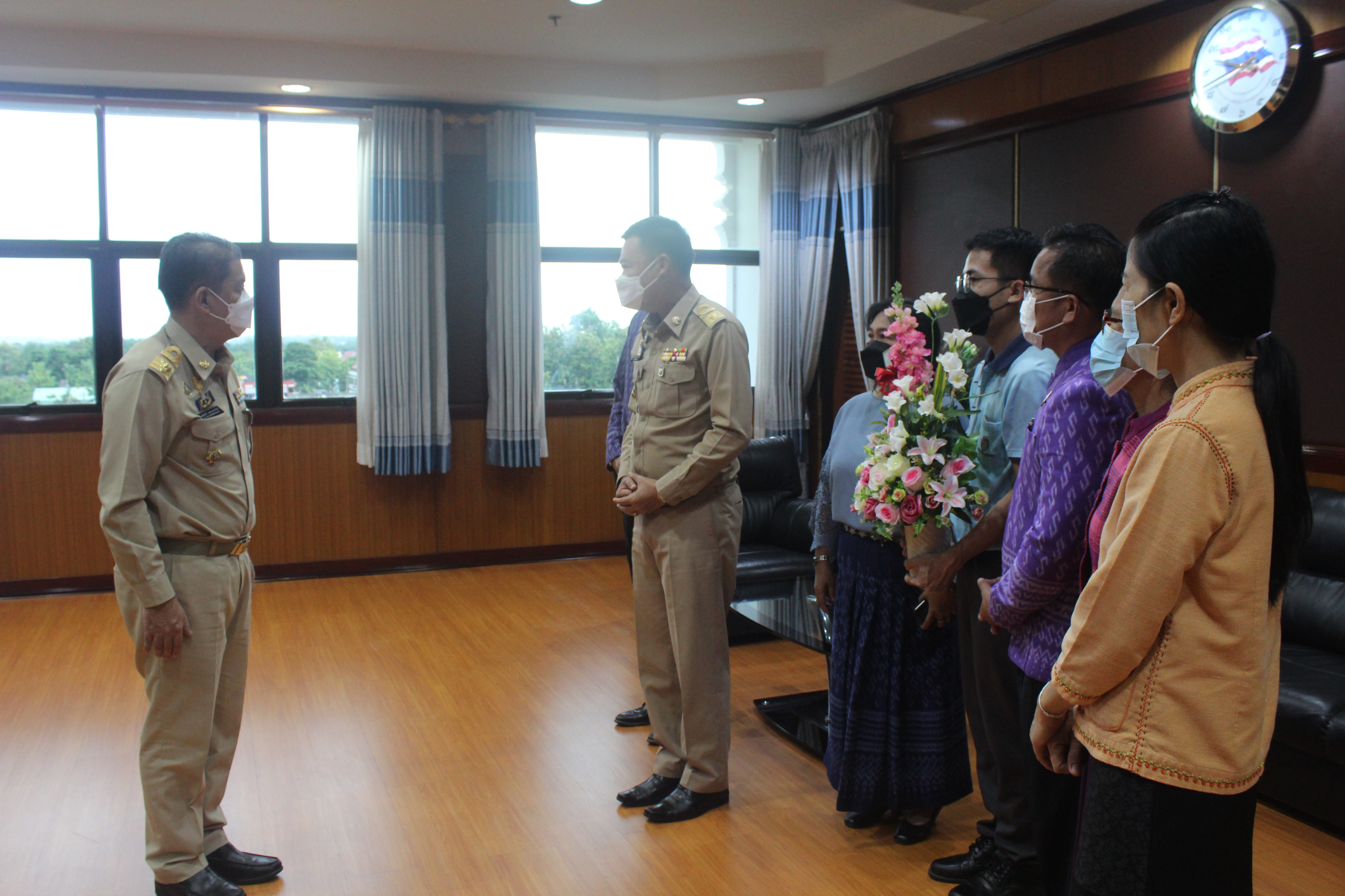 พช.หนองคาย เข้ารายงานตัวต่อ นายมนต์สิทธิ์ ไพศาลธนวัฒน์ ผู้ว่าราชการจังหวัดหนองคายคนใหม่