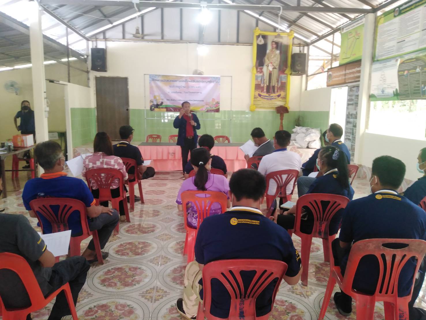 พช.หนองคาย ติดตามการดำเนินโครงการนำเสนอผลการจัดเก็บและรับรองคุณภาพข้อมูลความจำเป็นพื้นฐาน(จปฐ.) ระดับอปท. ตำบลผาตั้ง อำเภอสังคม ประจำปี 2564 ณ ศาลาประชาคมบ้านไทยพัฒนา ตำบลผาตั้ง อำเภอสังคม จังหวัดหนองคาย