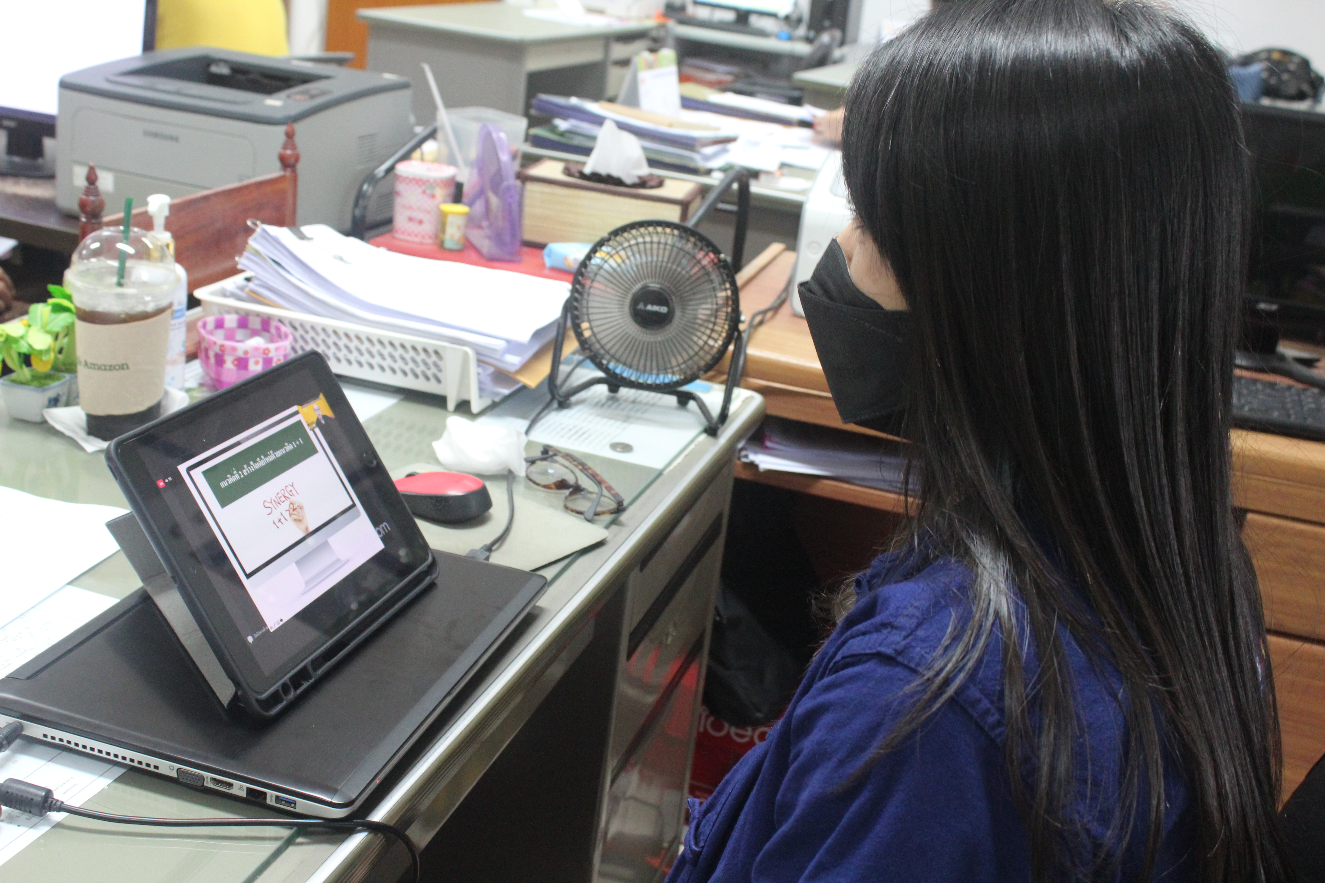 พช.หนองคาย ดำเนินโครงการยกระดับผลิตภัณฑ์และเพิ่มช่องทางการตลาด ภายใต้วิถีชีวิตใหม่อย่างยั่งยืน (New Normal) ผ่านระบบ Zoom Cloud Meeting