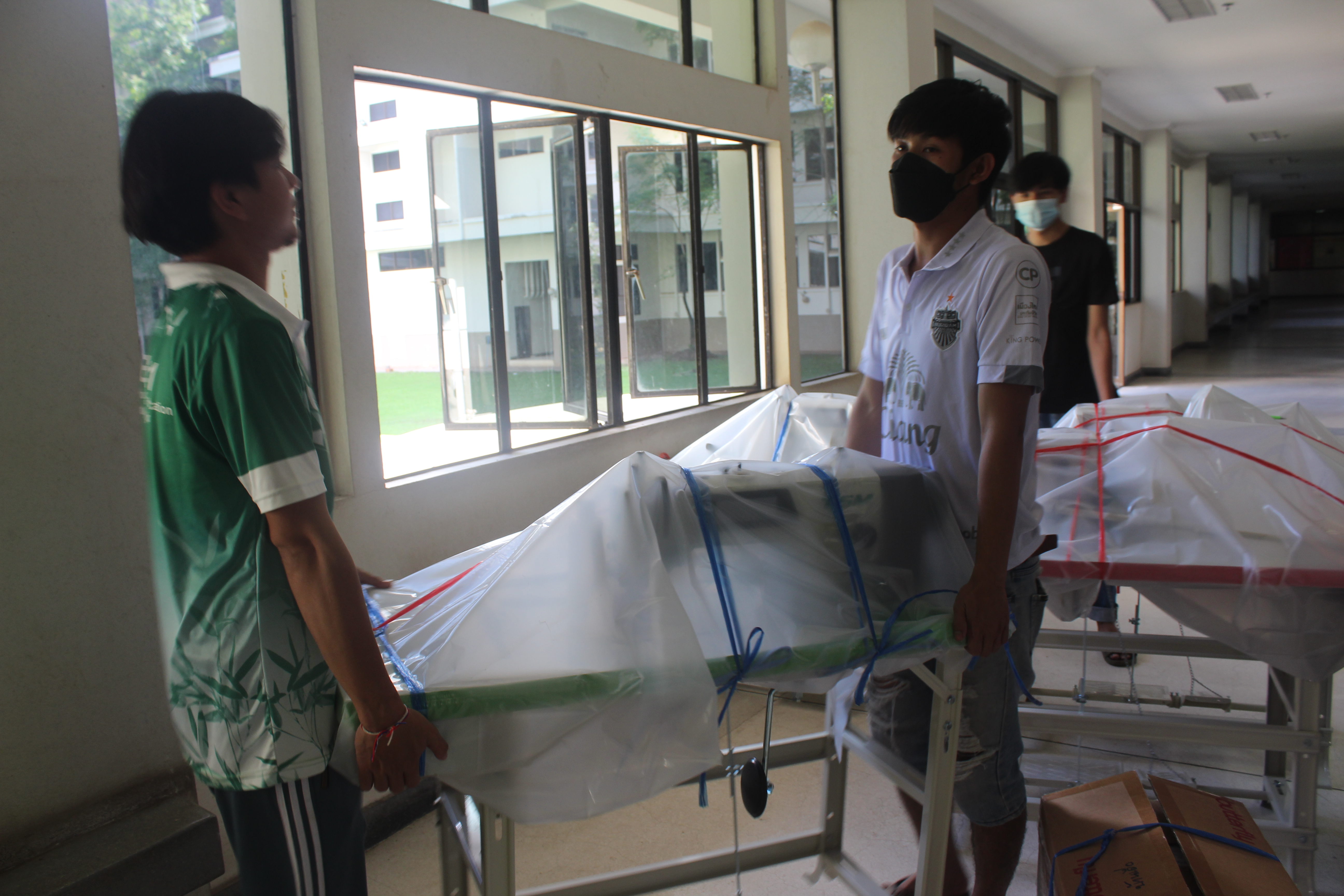 พช.หนองคาย ส่งมอบครุภัณฑ์และวัสดุ ให้กับหมู่บ้านท่องเที่ยวตามโครงการส่งเสริมการท่องเที่ยวในชุมชนและยกระดับมาตรฐานแหล่งท่องเที่ยวตามโครงการพัฒนาและเสริมสร้างความเข้มแข็งของเศรษฐกิจฐานรากภายใต้งบประมาณรายจ่ายประจำปีงบระมาณ พ.ศ.๒๕๖๔ งบกลางรายการเงินสำรองจ่ายเพื่อกรณีฉุกเฉินหรือจำเป็น