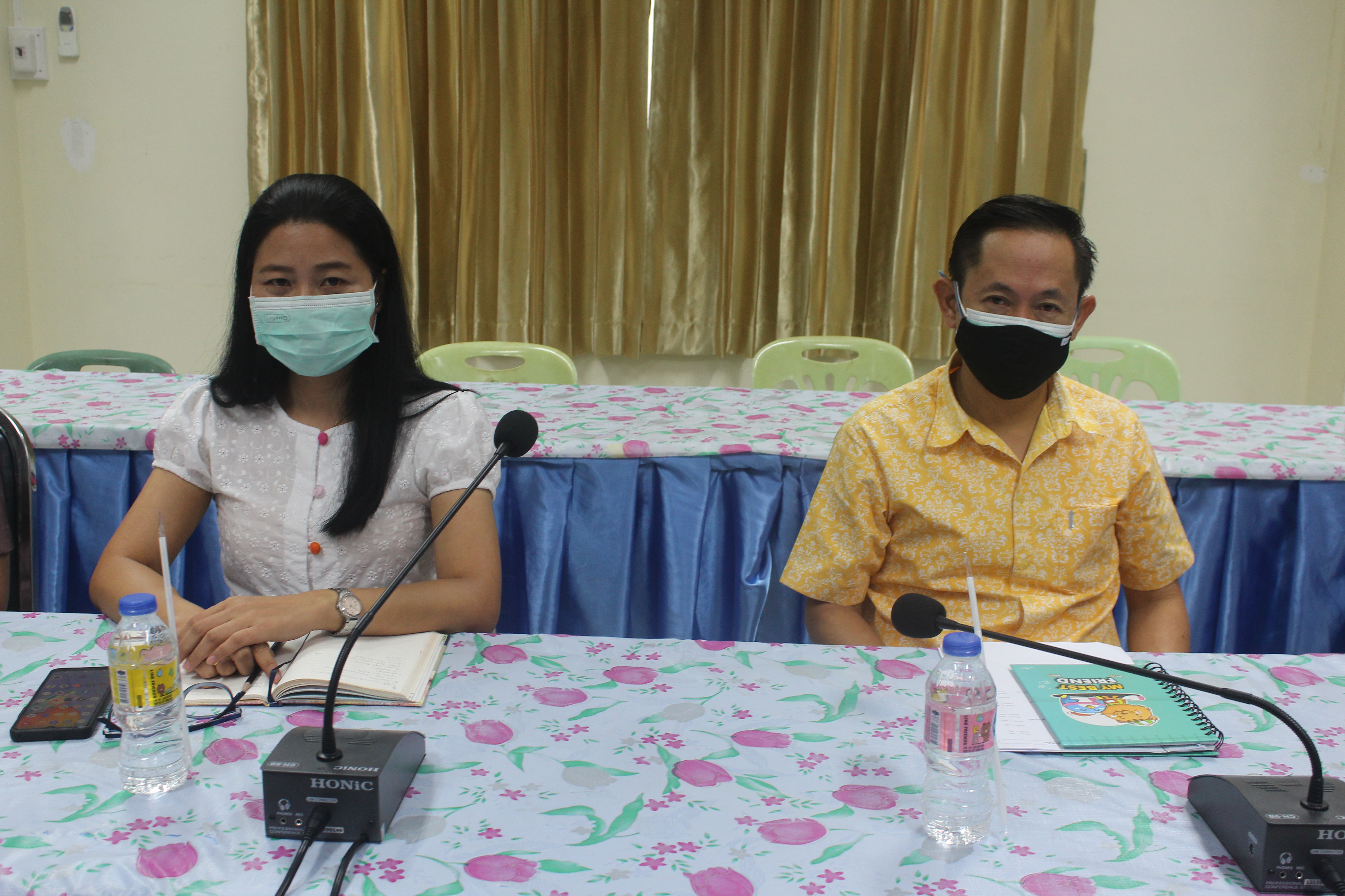 นายชัยวัฒน์ แสงศรี ผู้ตรวจราชการกรมการพัฒนาชุมชน เขตตรวจราชการที่ 10 กลุ่มจังหวัดภาคตะวันออกเฉียงเหนือตอนบน 1 ได้ประชุมติดตามการดำเนินงานพัฒนาชุมชนจังหวัดหนองคาย ประจำเดือน ตุลาคม 2564