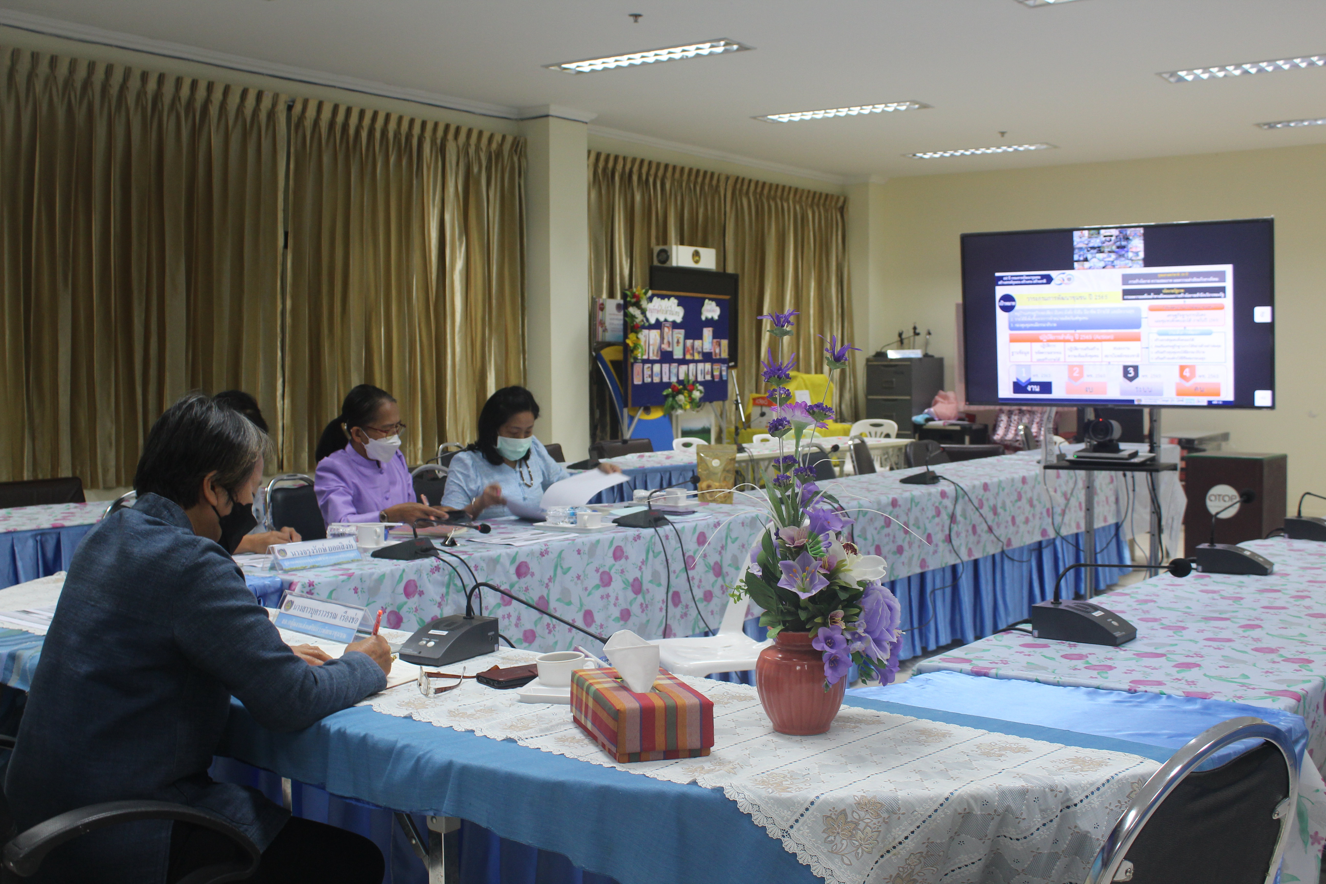 พช.หนองคาย ร่วมรับฟังการประชุมกรมการพัฒนาชุมชน ครั้งที่ 10 /2564 ผ่านระบบวีดิทัศน์ทางไกล (VDO CONFERENCE)