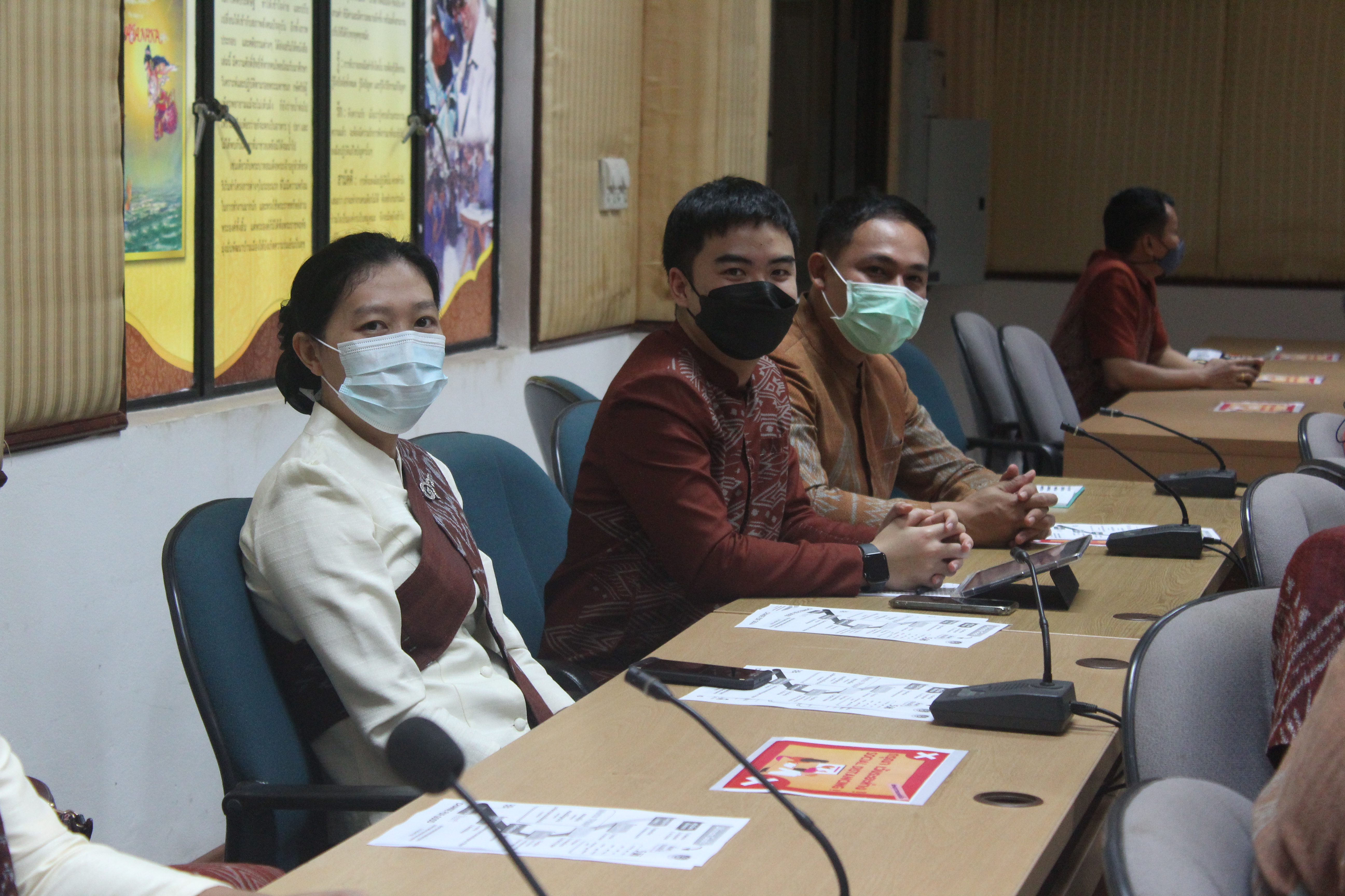 พช.หนองคาย ประชุมมอบแนวทางการขับเคลื่อนงานพัฒนาชุมชนจังหวัดหนองคาย ประจำปี 2565