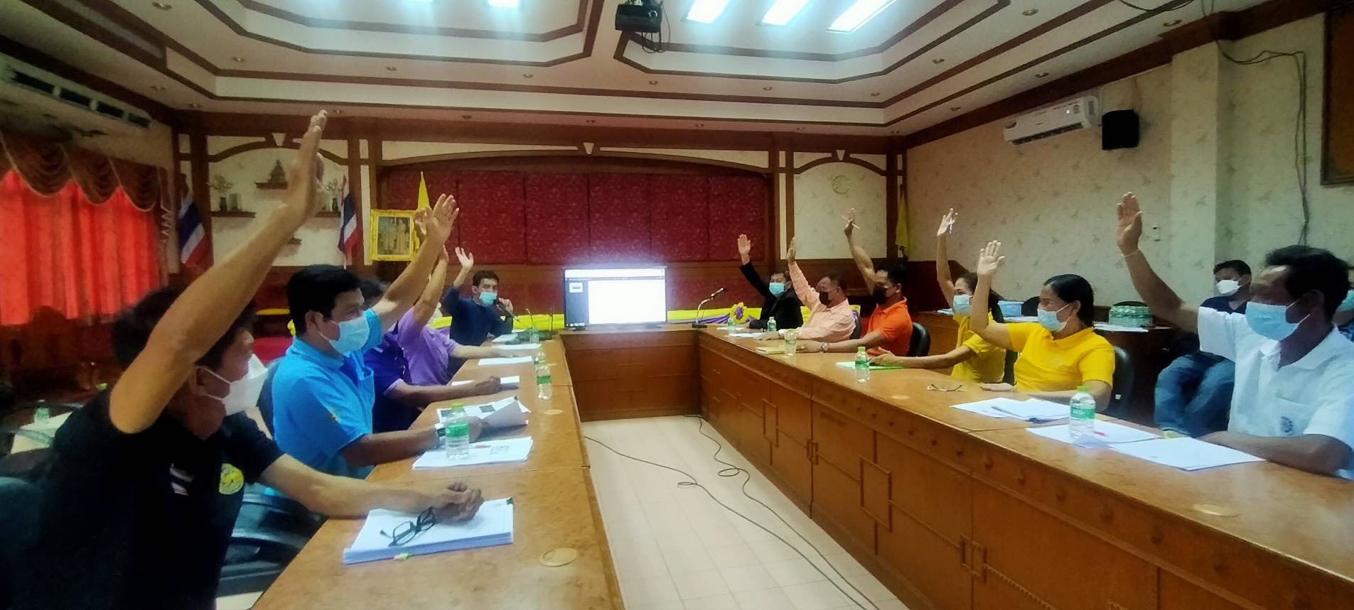 พช.หนองคาย ติดตามการดำเนินโครงการนำเสนอผลการจัดเก็บและรับรองคุณภาพข้อมูลความจำเป็นพื้นฐาน(จปฐ.) ระดับอปท. ตำบลโพนสา อำเภอท่าบ่อ ประจำปี 2564 ณ ห้องประชุมองค์การบริหารส่วนตำบลโพนสา ตำบลโพนสา อำเภอท่าบ่อ จังหวัดหนองคาย