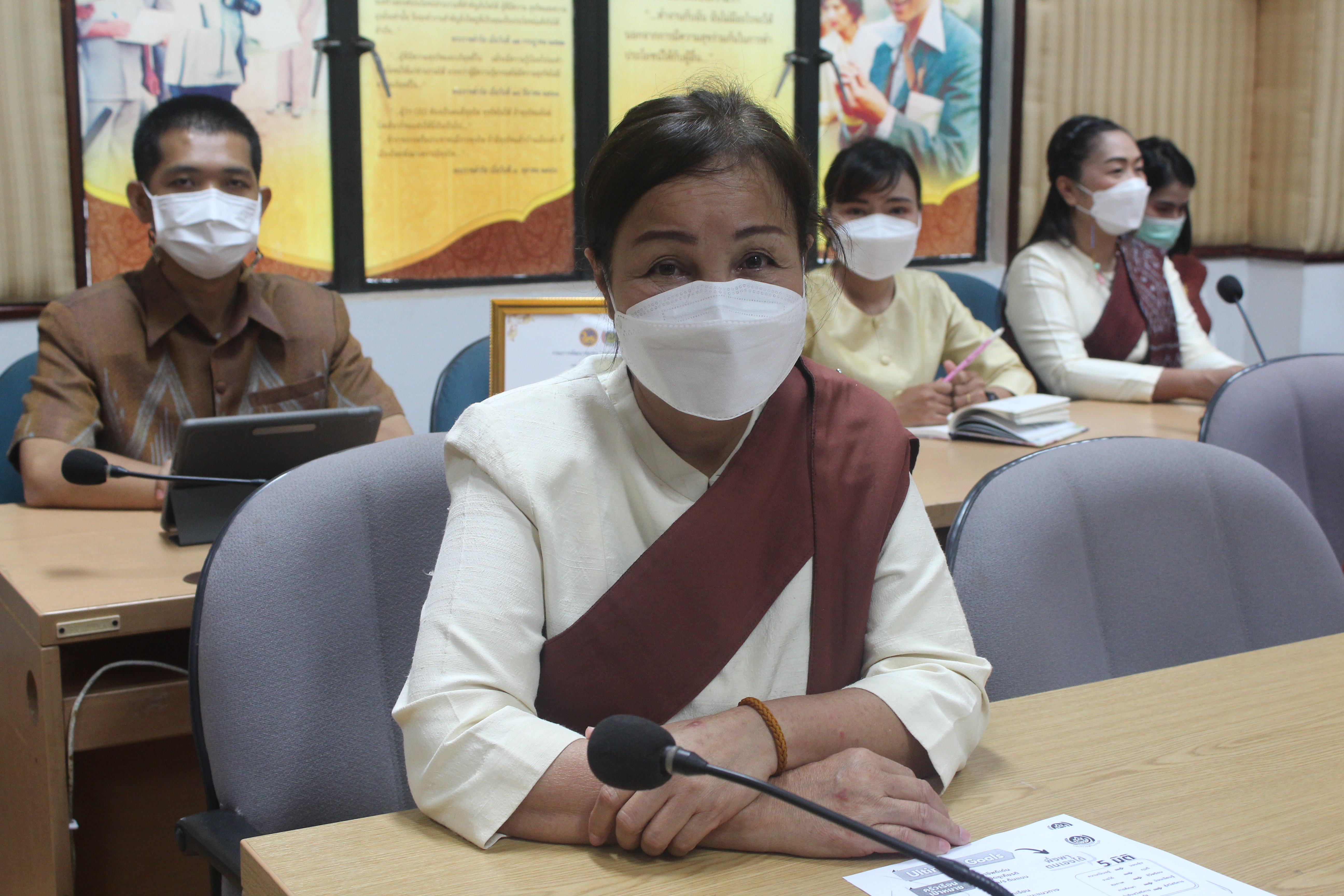 พช.หนองคาย ประชุมมอบแนวทางการขับเคลื่อนงานพัฒนาชุมชนจังหวัดหนองคาย ประจำปี 2565