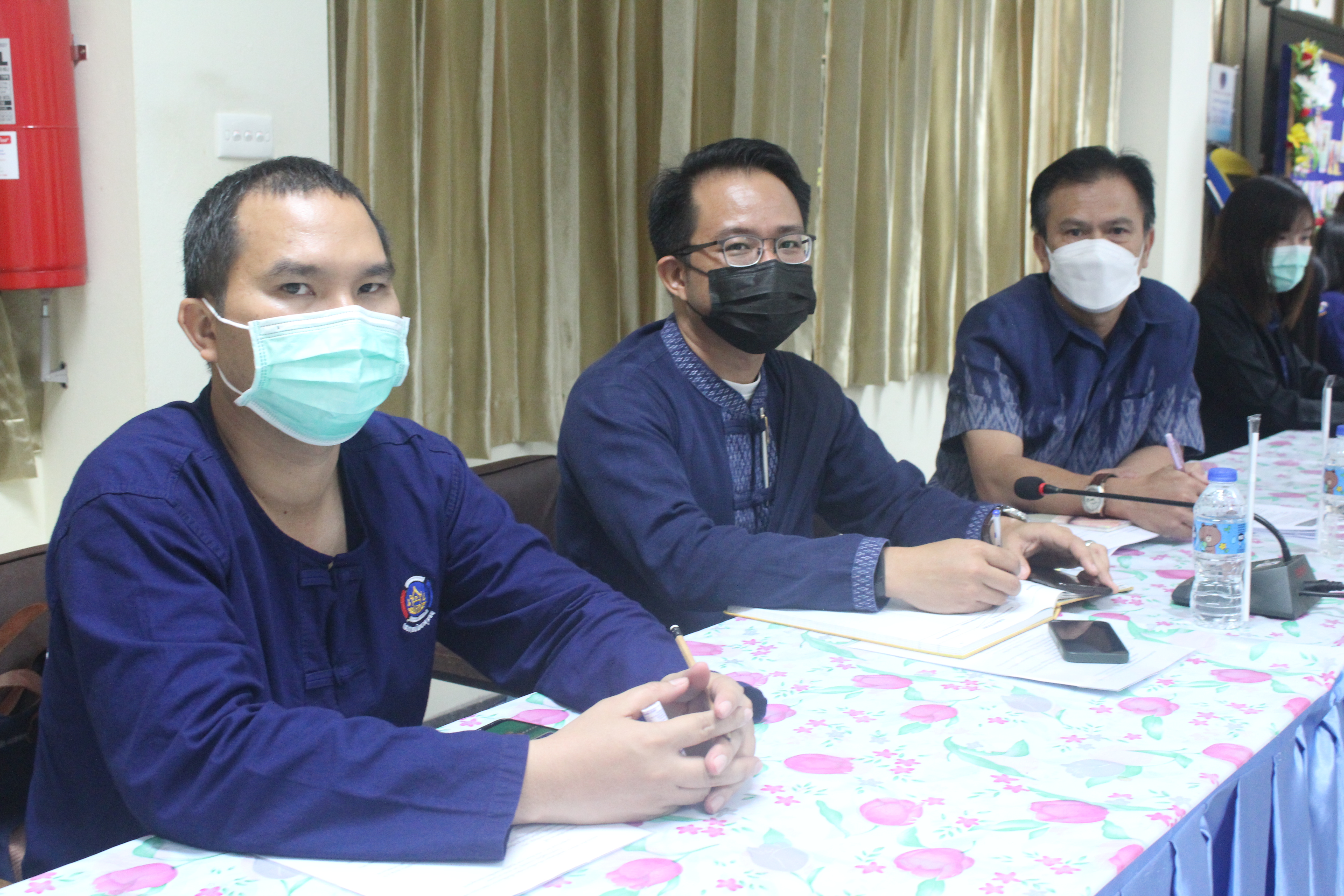 นายชัยวัฒน์ แสงศรี ผู้ตรวจราชการกรมการพัฒนาชุมชน เขตตรวจราชการที่ 10 กลุ่มจังหวัดภาคตะวันออกเฉียงเหนือตอนบน 1 ได้ประชุมติดตามการดำเนินงานพัฒนาชุมชนจังหวัดหนองคาย ประจำเดือน ตุลาคม 2564