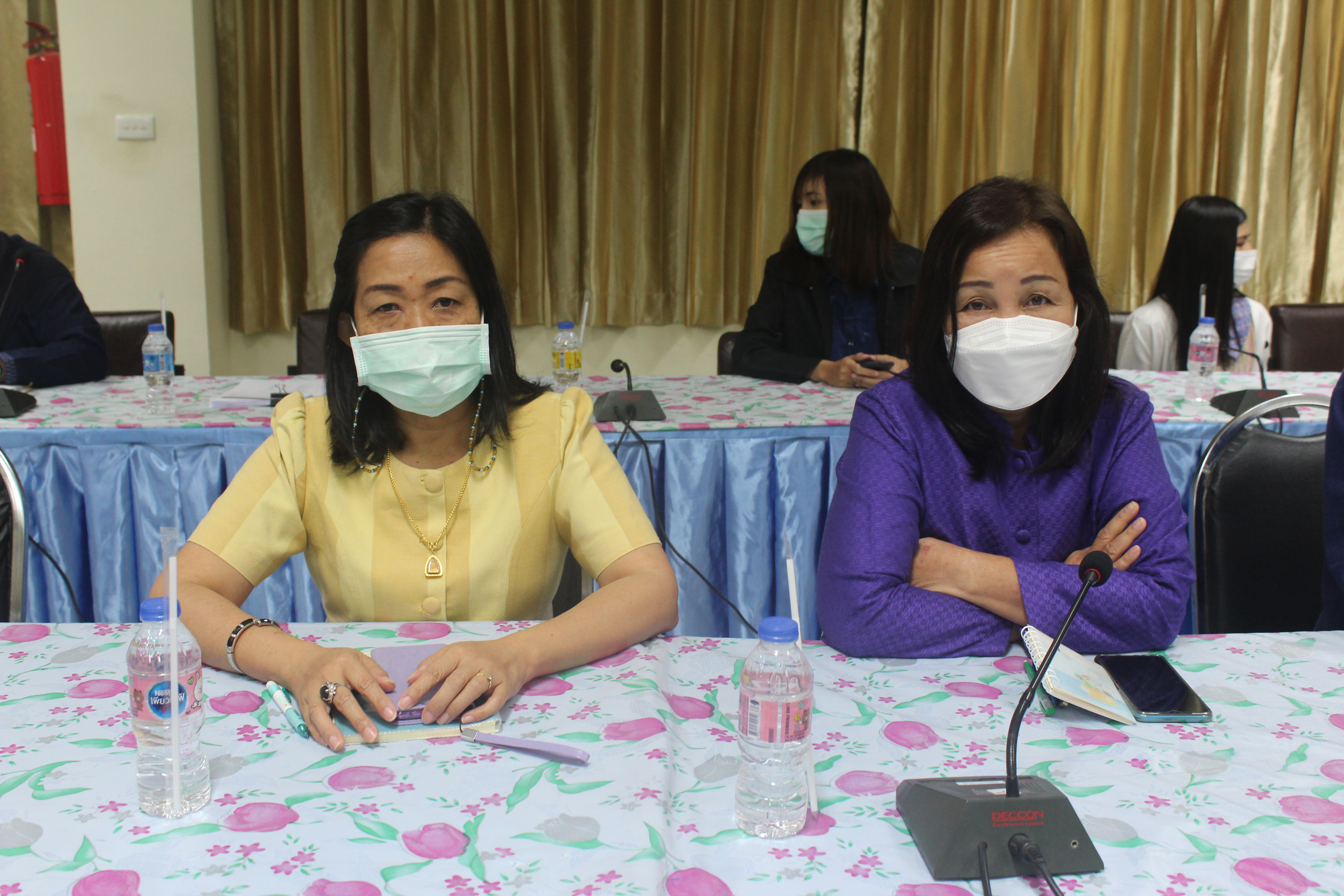 นายชัยวัฒน์ แสงศรี ผู้ตรวจราชการกรมการพัฒนาชุมชน เขตตรวจราชการที่ 10 กลุ่มจังหวัดภาคตะวันออกเฉียงเหนือตอนบน 1 ได้ประชุมติดตามการดำเนินงานพัฒนาชุมชนจังหวัดหนองคาย ประจำเดือน ตุลาคม 2564