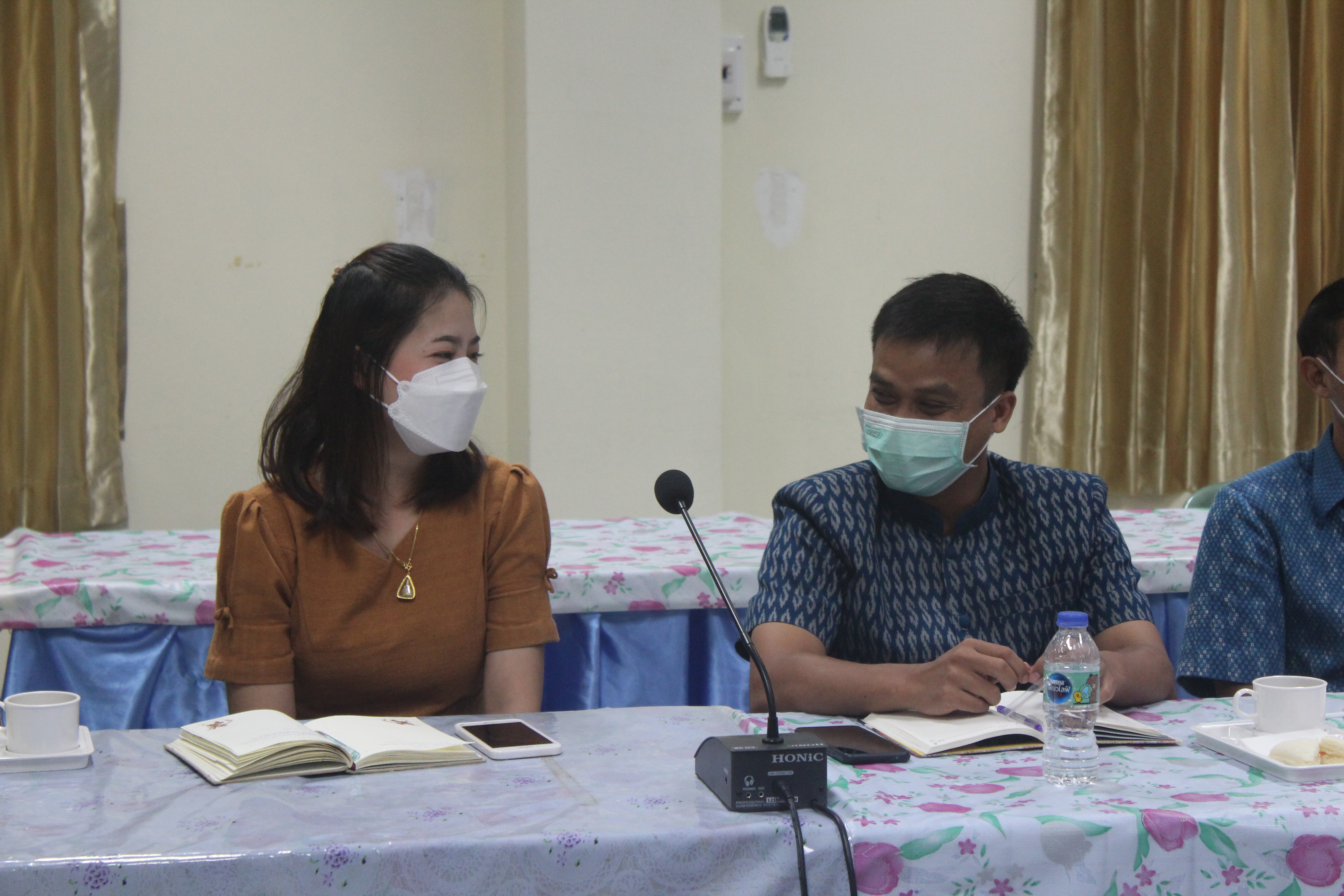 นายชัยวัฒน์ แสงศรี ผู้ตรวจราชการกรมการพัฒนาชุมชน เขตตรวจราชการที่ 10 กลุ่มจังหวัดภาคตะวันออกเฉียงเหนือตอนบน 1 ได้ประชุมติดตามการดำเนินงานพัฒนาชุมชนจังหวัดหนองคาย ประจำเดือน ตุลาคม 2564