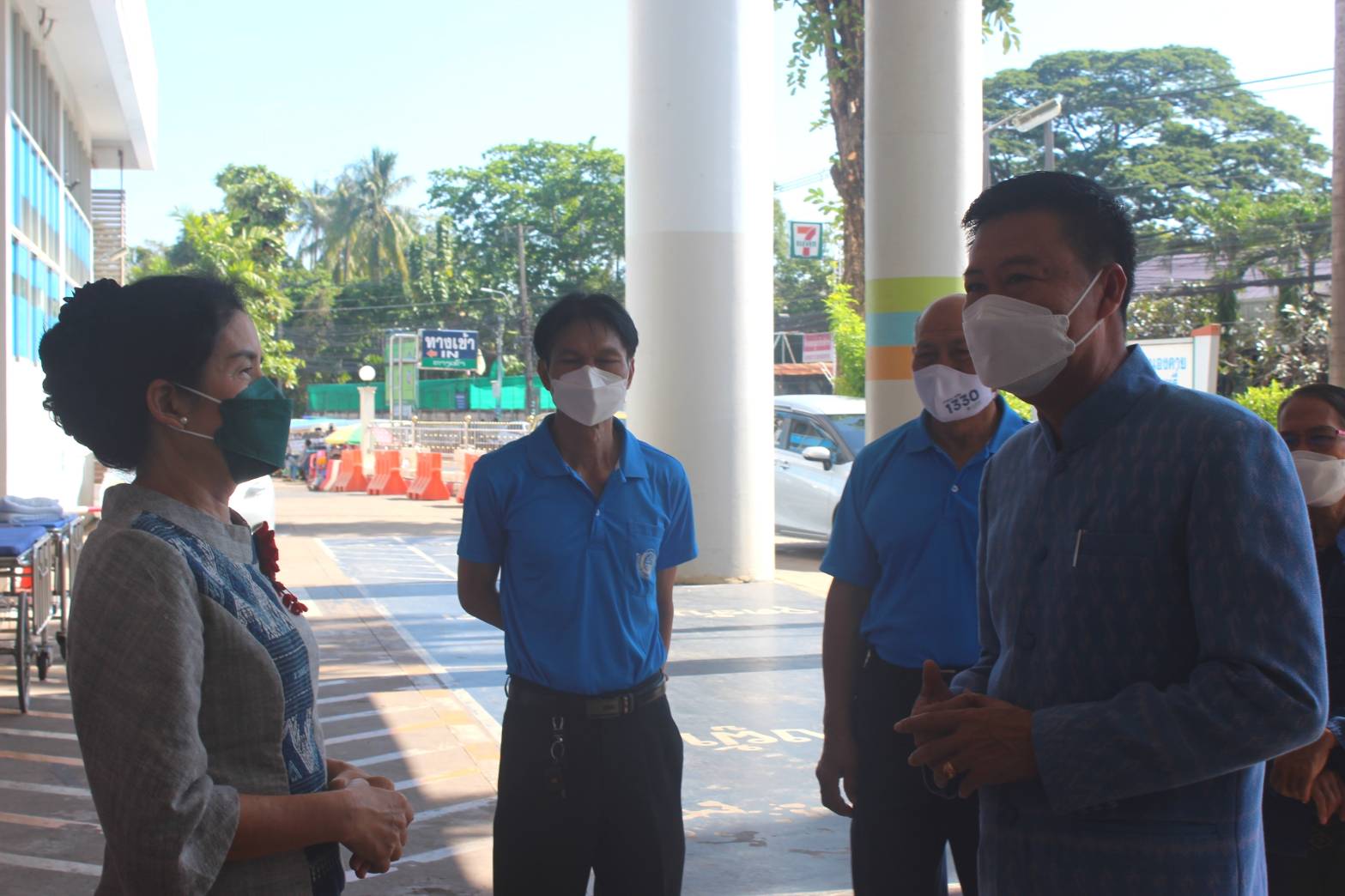 สอ.พช. หนองคาย ดำเนินโครงการส่งเสริมความสัมพันธ์ สอ.พช. หนองคาย ประจำปี 2564 ด้านสังคมและสิ่งแวดล้อม กิจกรรมสาธารณประโยชน์