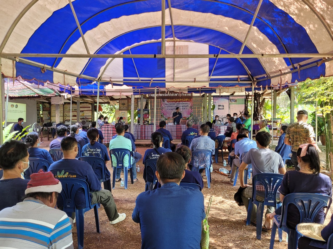 จังหวัดหนองคาย ต้อนรับคณะอนุกรรมการติดตามโครงการภายใต้แผนงานสร้างความเข้มแข็งแก่เศรษฐกิจฐานราก ครั้งที่ 4 ภาคตะวันออกเฉียงเหนือ