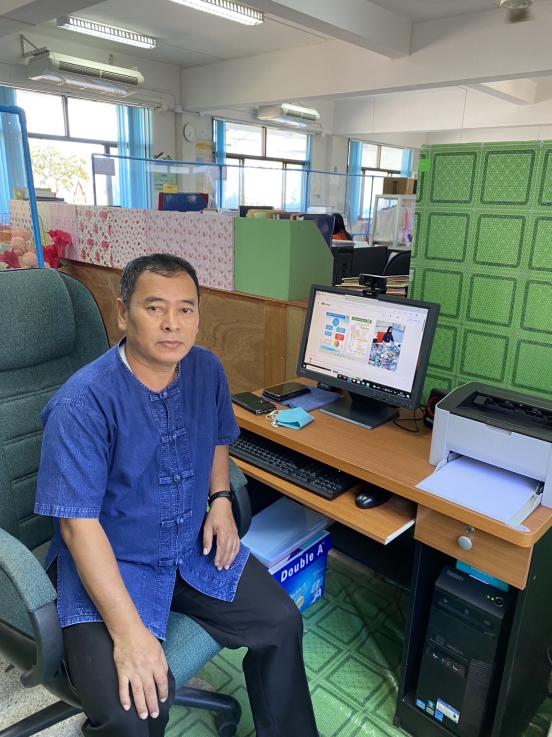 พช.หนองคาย เข้าร่วมประชุมการขับเคลื่อนงานเศรษฐกิจฐานรากด้วยกองทุนชุมชน ประจำปีงบประมาณ พ.ศ.2565 ผ่านระบบวีดีทัศน์ทางไกล (Video Conference)