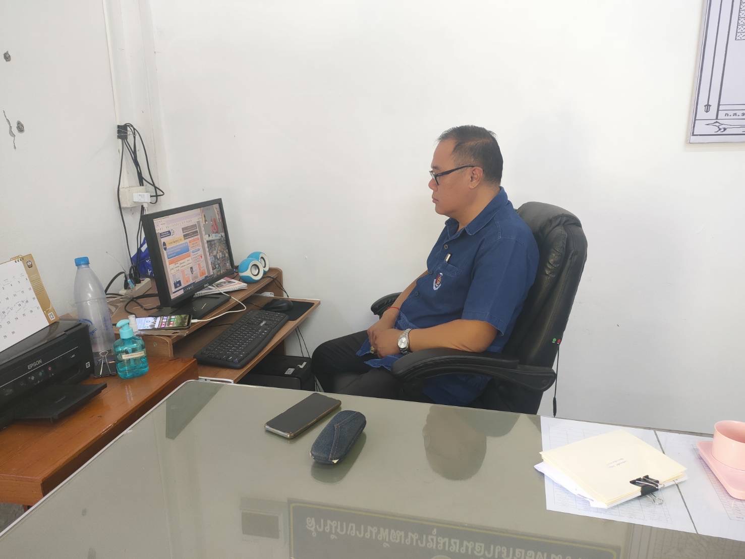 พช.หนองคาย เข้าร่วมประชุมการขับเคลื่อนงานเศรษฐกิจฐานรากด้วยกองทุนชุมชน ประจำปีงบประมาณ พ.ศ.2565 ผ่านระบบวีดีทัศน์ทางไกล (Video Conference)