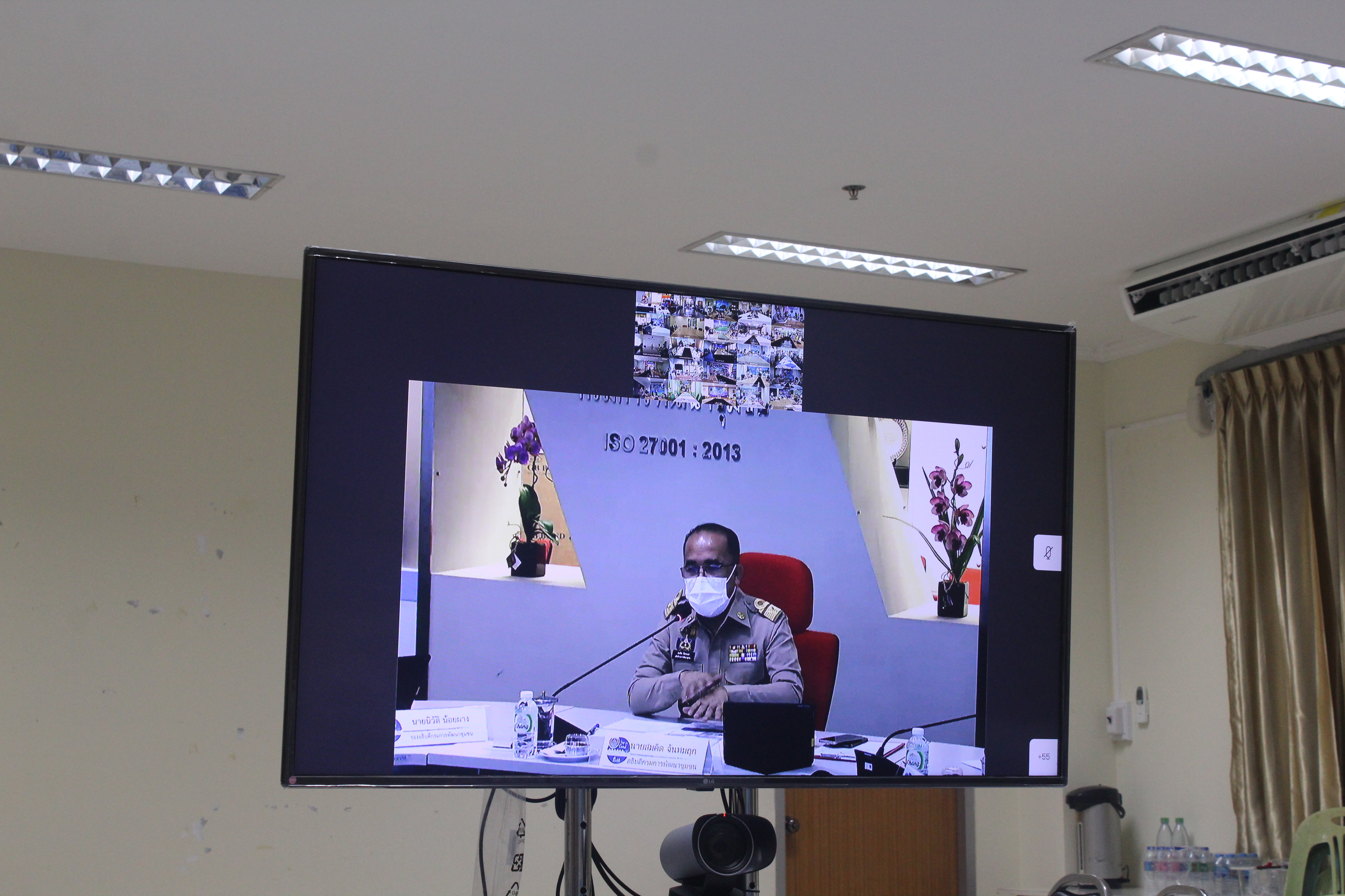 พช.หนองคาย ร่วมประชุมกรมการพัฒนาชุมชน ครั้งที่ 12/2564 ผ่านระบบวิดีทัศน์ทางไกล (Video Conference)