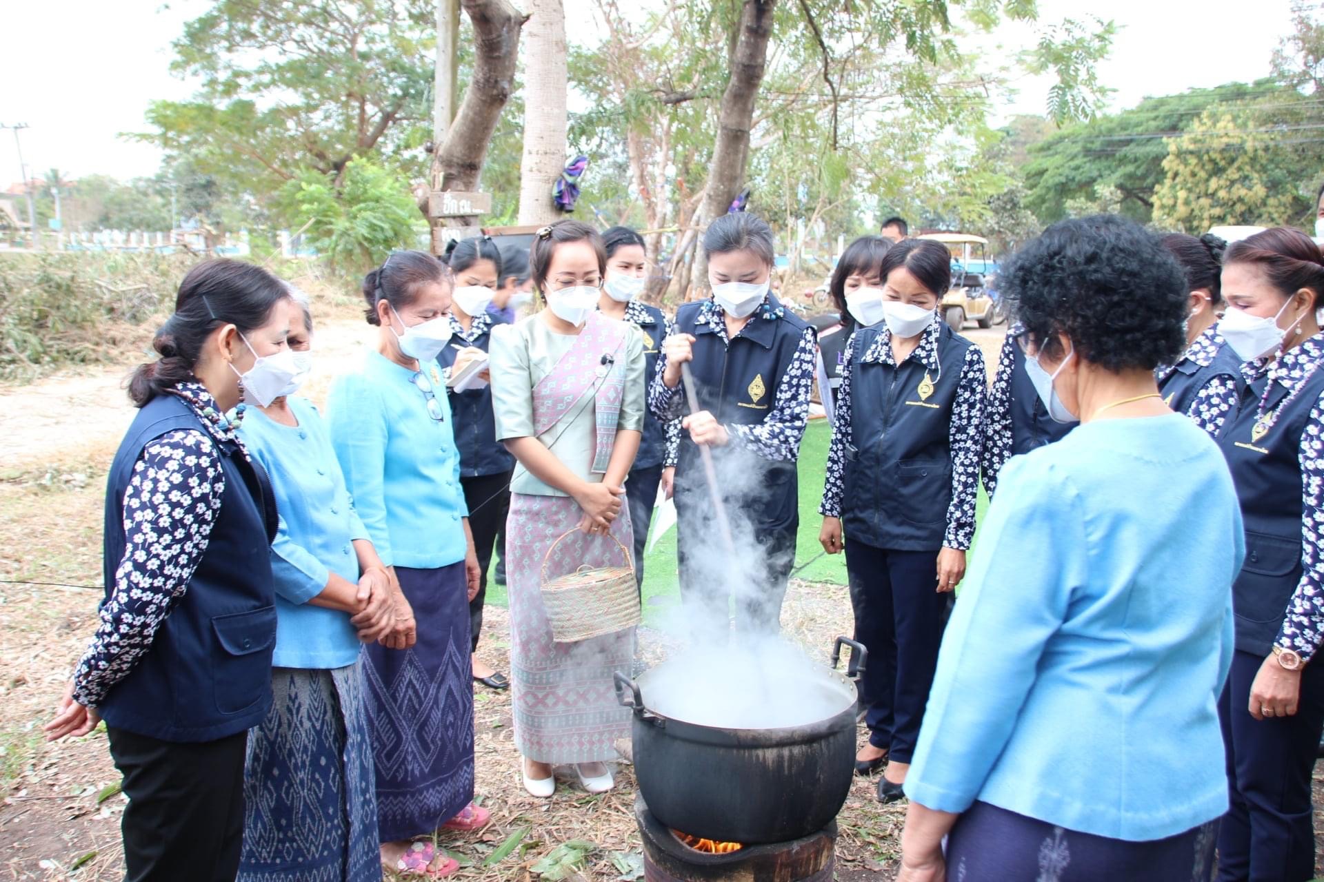 พช.หนองคาย ร่วมกิจกรรมการลงพื้นที่ติดตามภารกิจชมรมแม่บ้านมหาดไทยจังหวัดหนองคาย ของชมรมแม่บ้านมหาดไทยจังหวัดหนองคาย ในพื้นที่อำเภอเมืองหนองคาย จังหวัดหนองคาย
