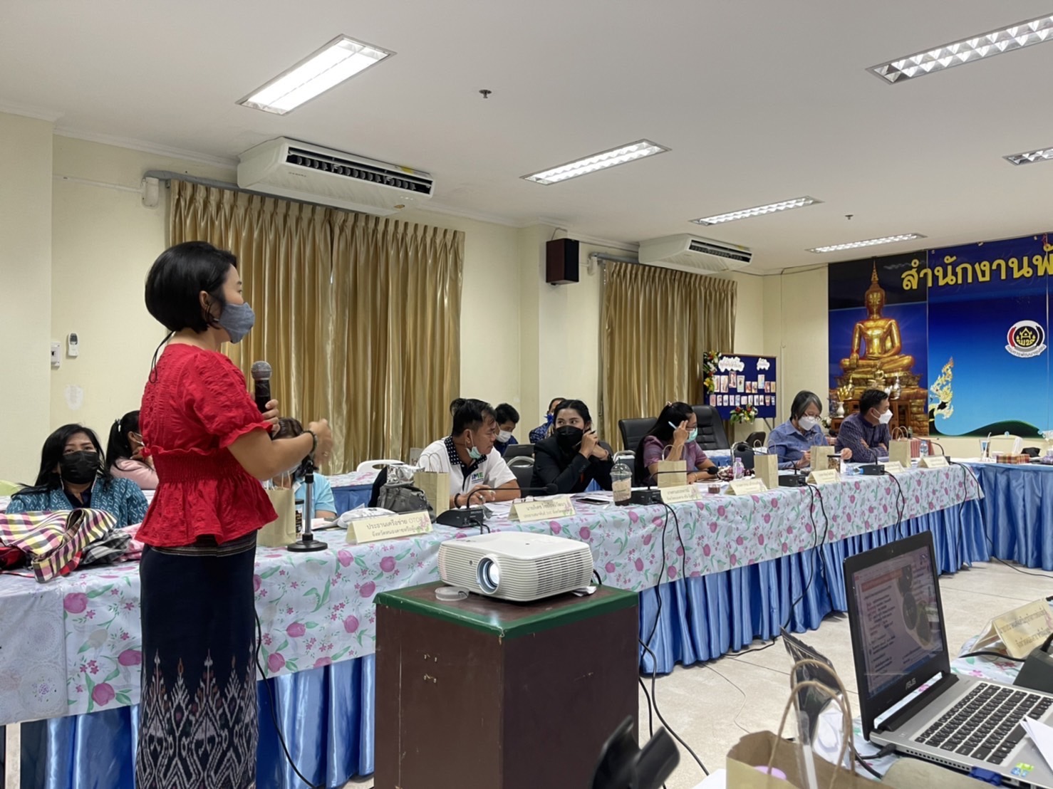 พช.หนองคาย จัดโครงการส่งเสริมกระบวนการเครือข่ายองค์ความรู้ (Knowledge – Based OTOP : KBO) กิจกรรมย่อยที่ ๑ พัฒนาศักยภาพเครือข่ายองค์ความรู้ KBO จังหวัด