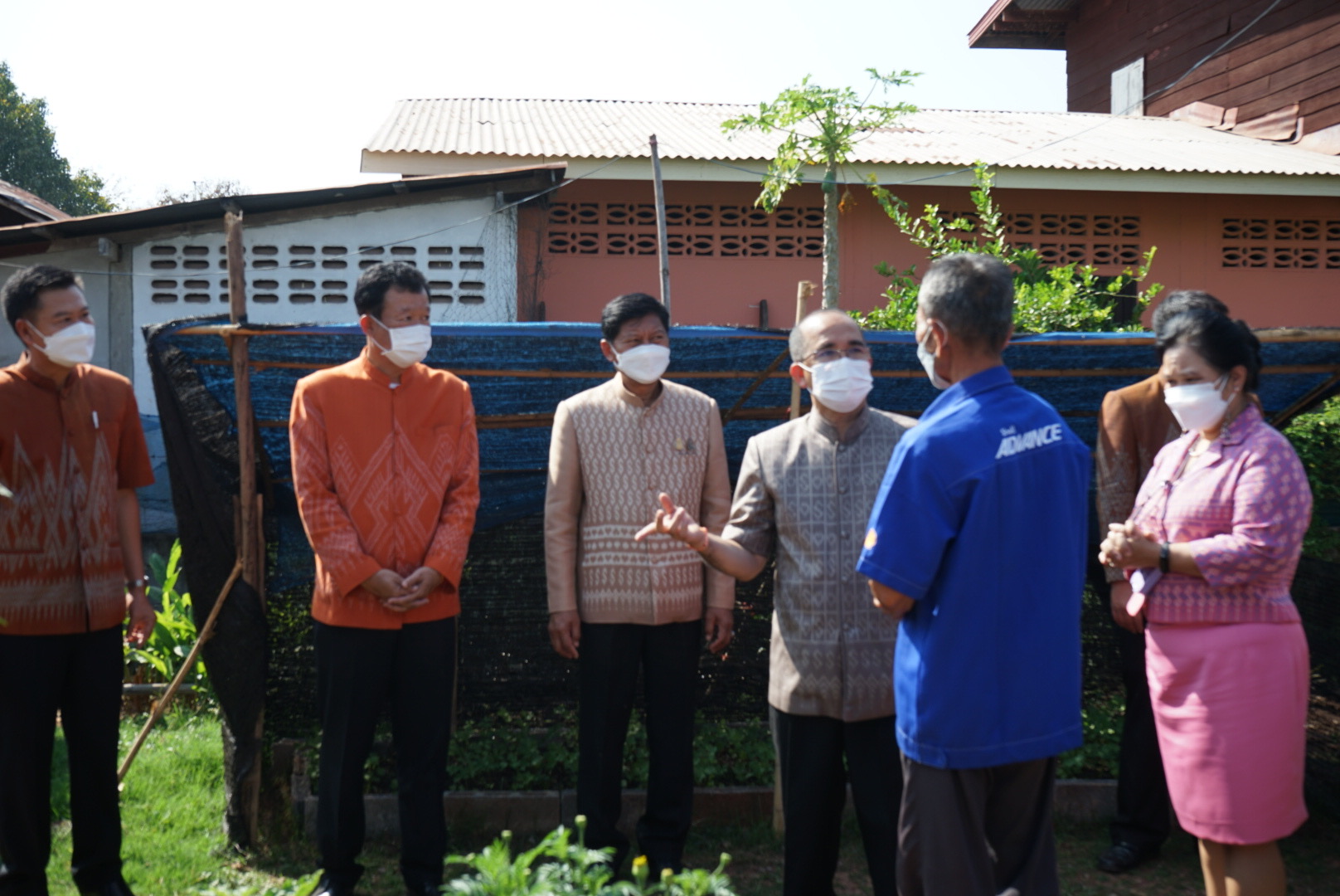 อธิบดีกรมการพัฒนาชุมชน มอบนโยบายการขับเคลื่อนการดำเนินงานและลงพื้นที่ติดตามการขับเคลื่อนงานพัฒนาชุมชน ในพื้นที่จังหวัดหนองคาย