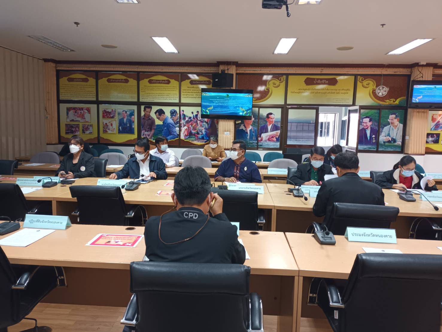 พช.หนองคาย ร่วมประชุมคณะอนุกรรมการจัดแสดงนิทรรศการผลงานของส่วนราชการกระทรวงต่าง ๆ คณะอนุกรรมการจัดจำหน่ายสินค้าผลิตภัณฑ์ชุมชน (OTOP) ภายใต้งานฉลองอนุสาวรีย์ปรับฮ่อ ใต้ร่มพระบารมี 195 ปีเมืองหนองคาย และงานกาชาด พ.ศ. 2565