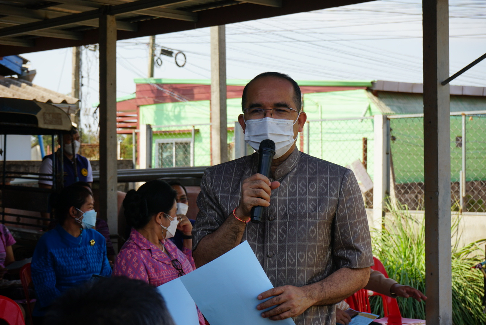 อธิบดีกรมการพัฒนาชุมชน มอบนโยบายการขับเคลื่อนการดำเนินงานและลงพื้นที่ติดตามการขับเคลื่อนงานพัฒนาชุมชน ในพื้นที่จังหวัดหนองคาย