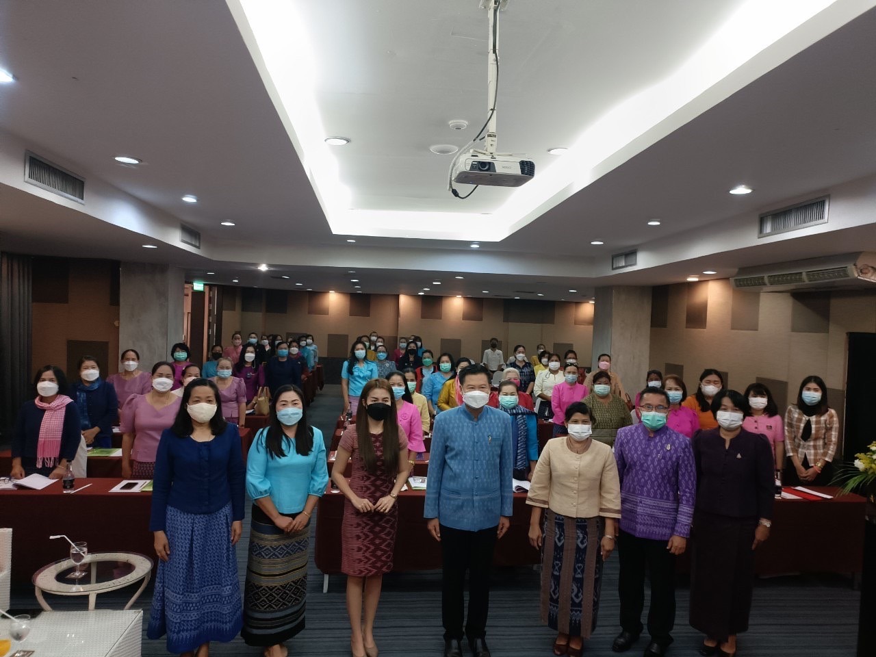 พช.หนองคาย จัดโครงการพัฒนาระบบบริหารจัดการกองทุนและการประเมินผลทุนหมุนเวียนกองทุนพัฒนาบทบาทสตรีดีประจำปีบัญชี 2565