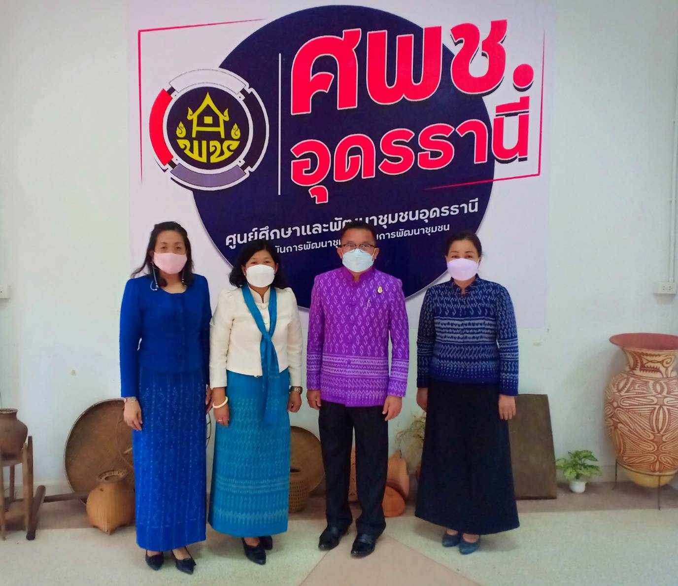 พช.หนองคาย ร่วมโครงการการพัฒนากลไกลการขับเคลื่อนกองทุนพัฒนาชุมชนตามหลักธรรมาภิบาล กิจกรรมเตรียมความพร้อมทีมขับเคลื่อนส่งเสริมการออมและการพัฒนาทักษะทางการเงิน (Financial Literacy)