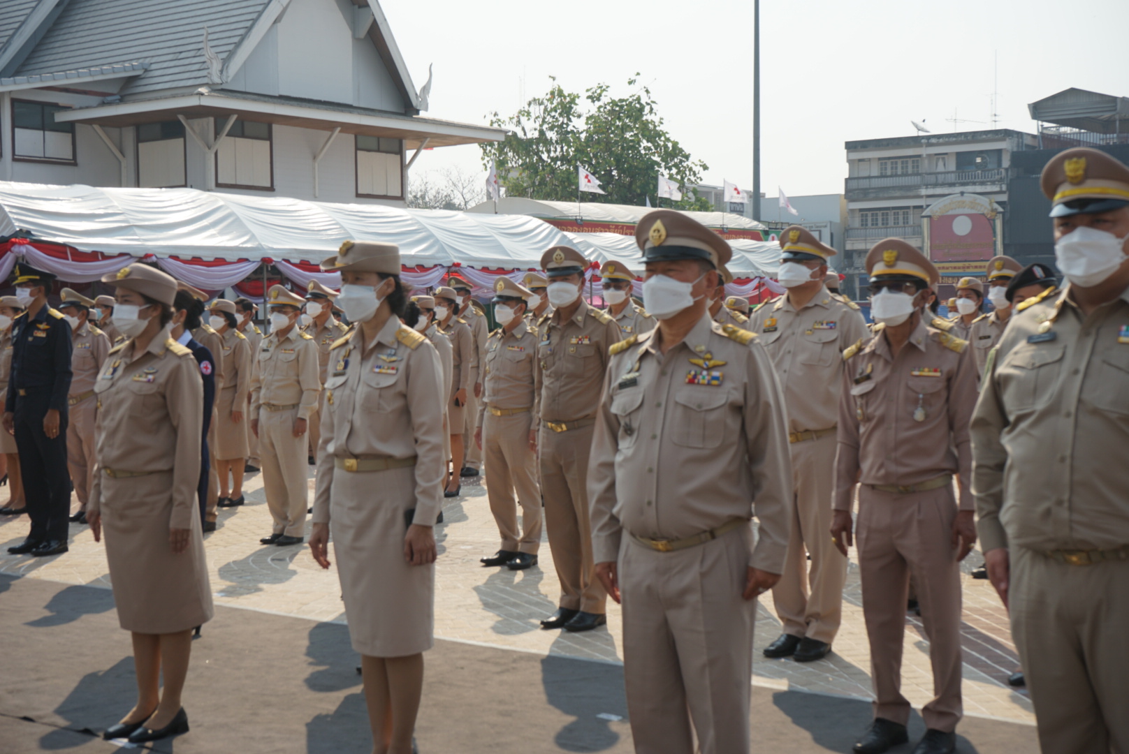 พช.หนองคาย ร่วมพิธีสักการะสิ่งศักดิ์สิทธิ์ พิธีบวงสรวง และทำบุญอุทิศส่วนกุศลให้กับบรรพบุรุษ ในงาน “ฉลองอนุสาวรีย์ปราบฮ่อ ใต้ร่มพระบารมี 195 ปี เมืองหนองคาย”