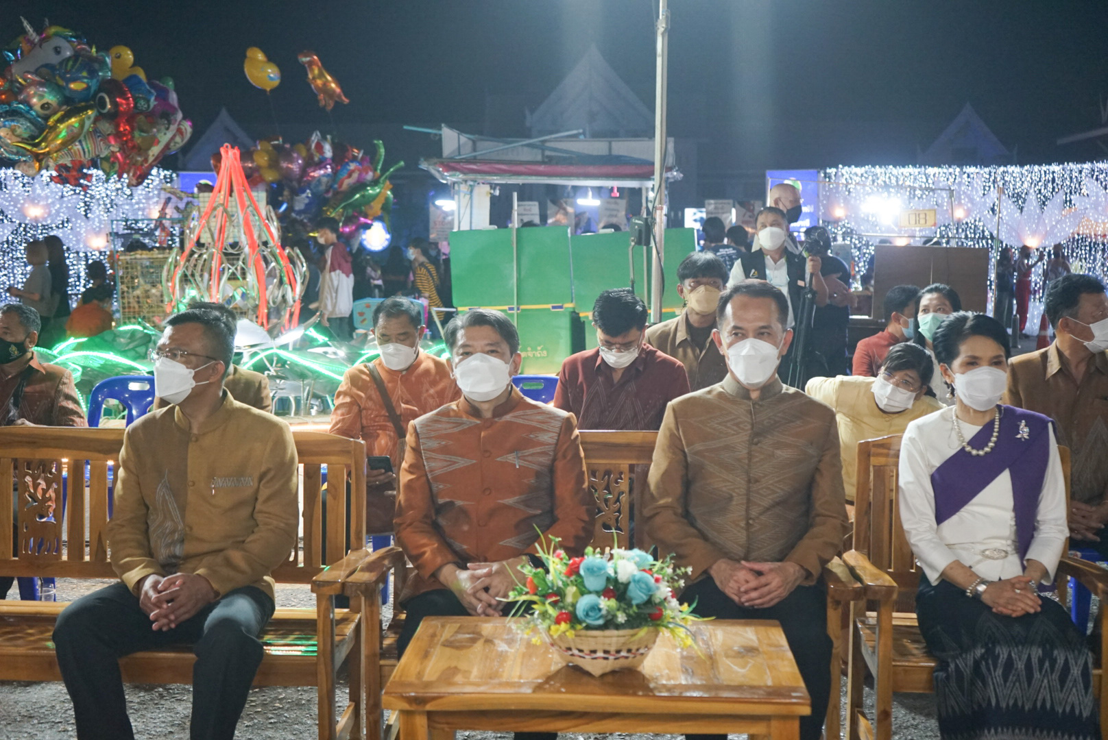 พช.หนองคาย ยกขบวนสินค้าผลิตภัณฑ์ชุมชน ของดี OTOP มาจัดแสดงและจำหน่าย ในงาน “ฉลองอนุสาวรีย์ปราบฮ่อ ใต้ร่มพระบารมี 195 ปี เมืองหนองคาย และงานกาชาด พ.ศ.2565”